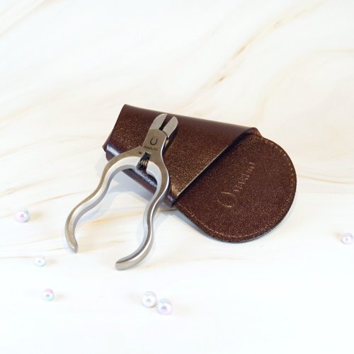 MARUTO 可隨身攜帶 圓頭型安全美甲鉗(附皮套)