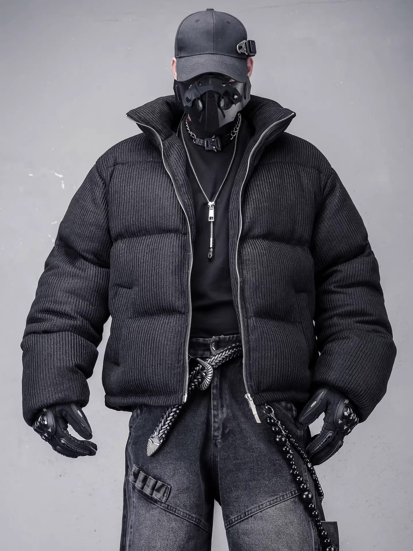 𝙏𝙀𝘾𝙃𝙒𝙀𝘼𝙍 暗黑立領短版棉服