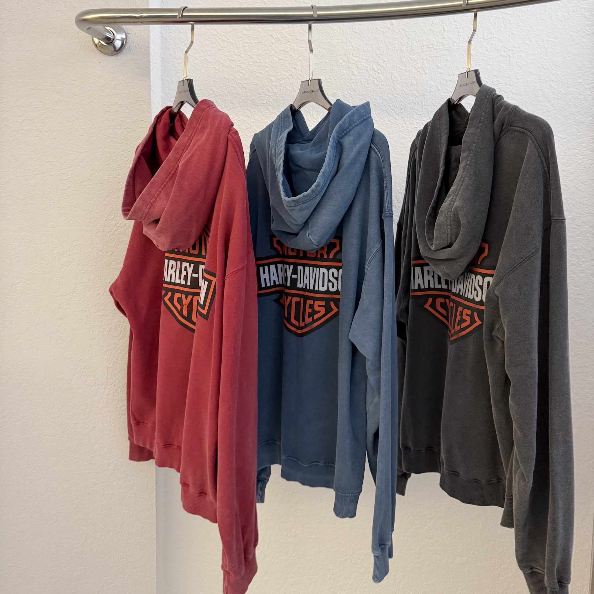 N22 (男版)無磨毛配色水洗連帽T(紅)