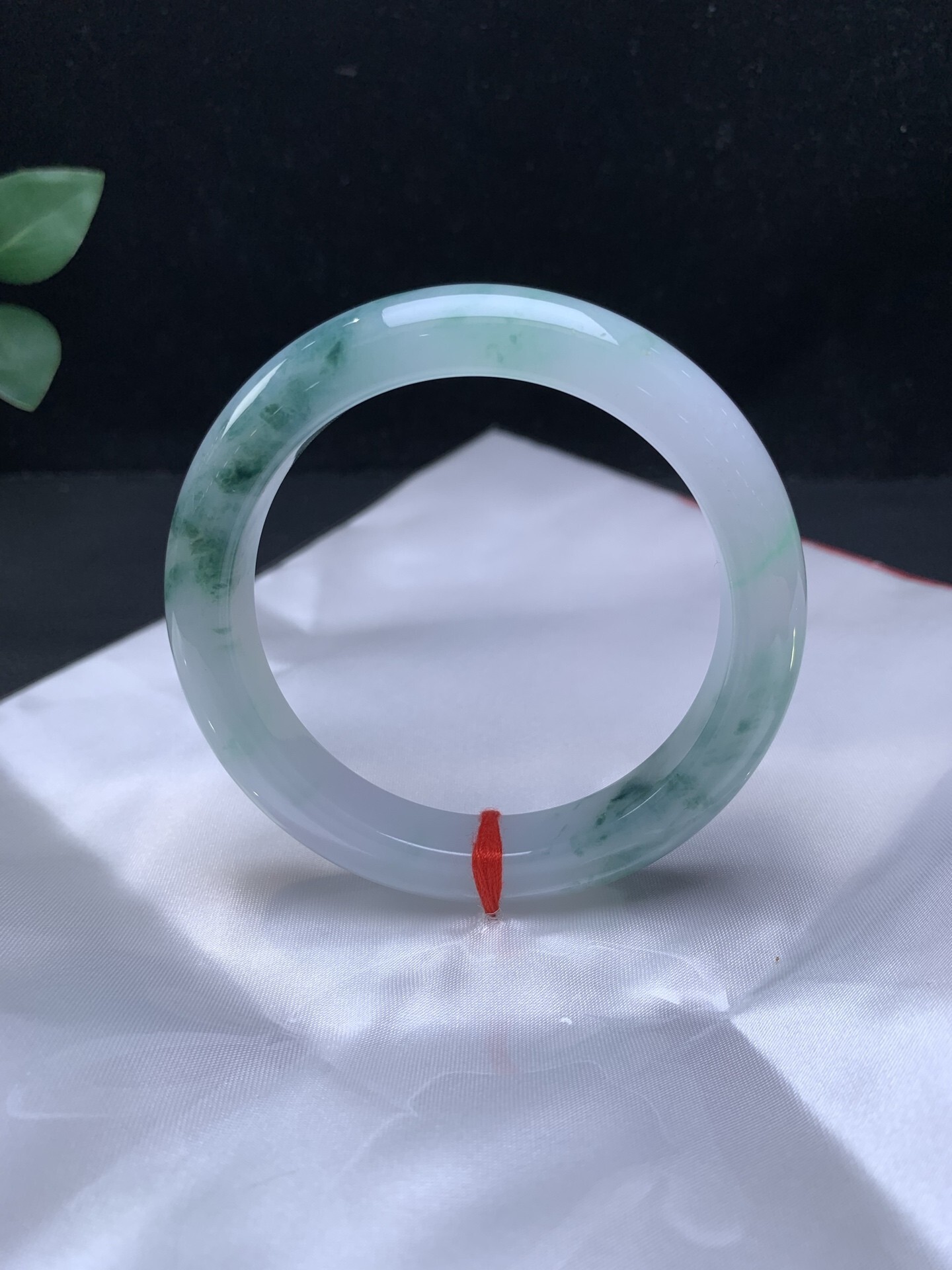 翡翠飄花正圈手鐲,天然翡翠A玉, 緬甸玉, Jade, Jadeite