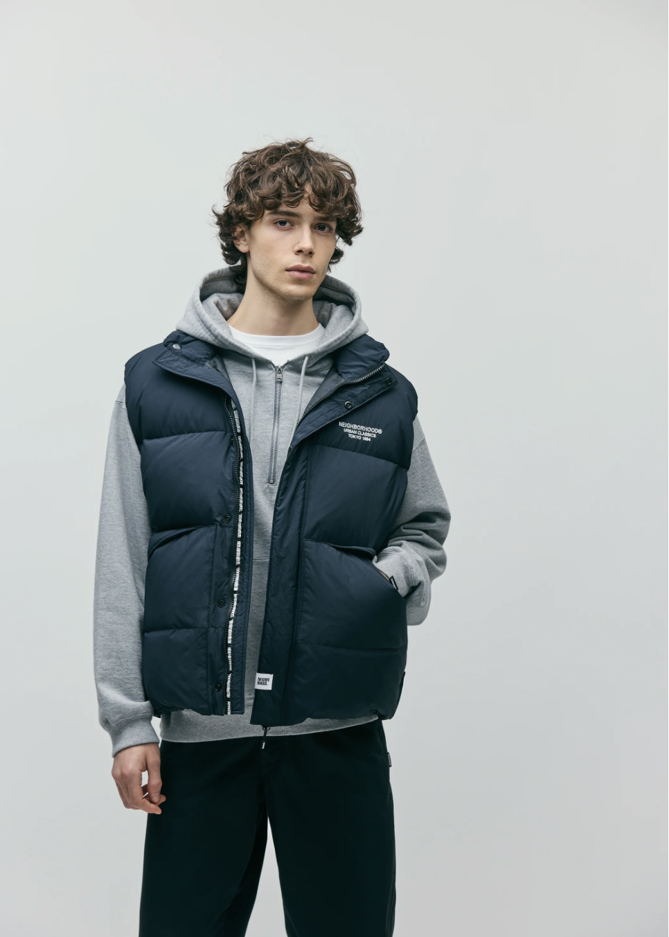現貨| NEIGHBORHOOD  CLASSIC DOWN VEST 252TSNH-JKM09