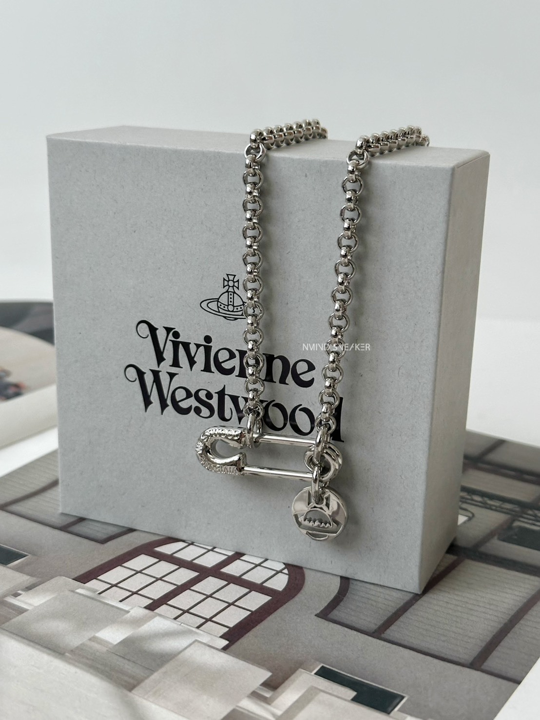 <聖誕快樂✨> Vivienne Westwood Man. Imogene 別針吊牌項鍊