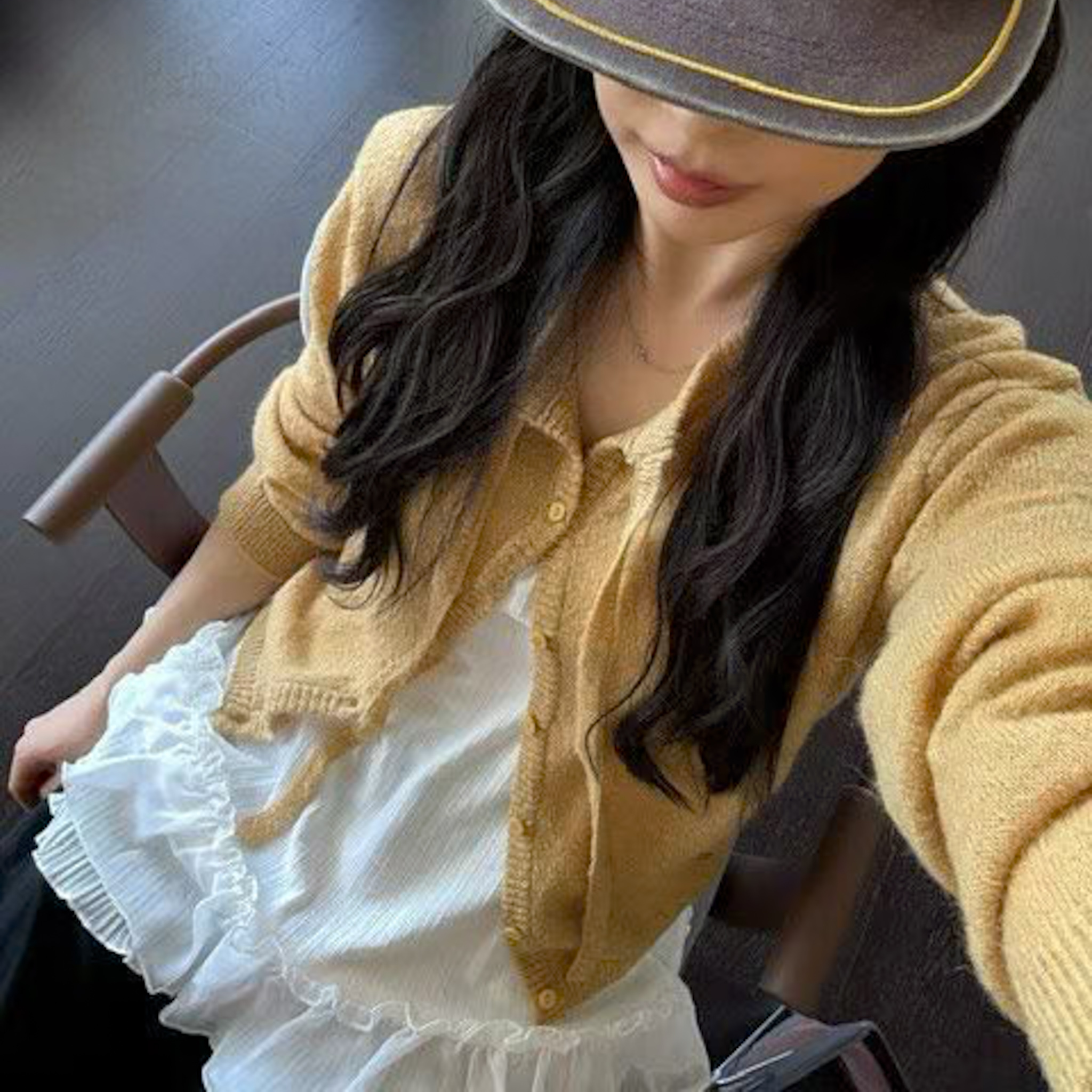 N35 側邊小金屬標綁帶羊毛針織衫(黃)