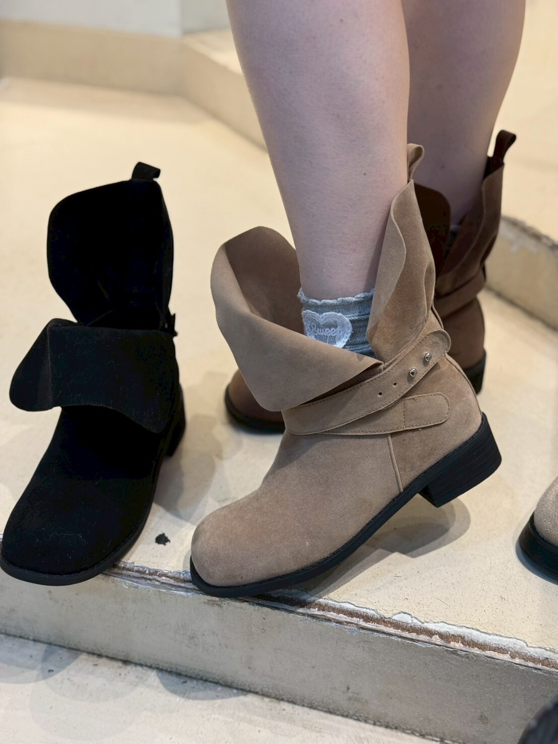 SH5210 麂皮開叉繫環中筒靴 *足碼*