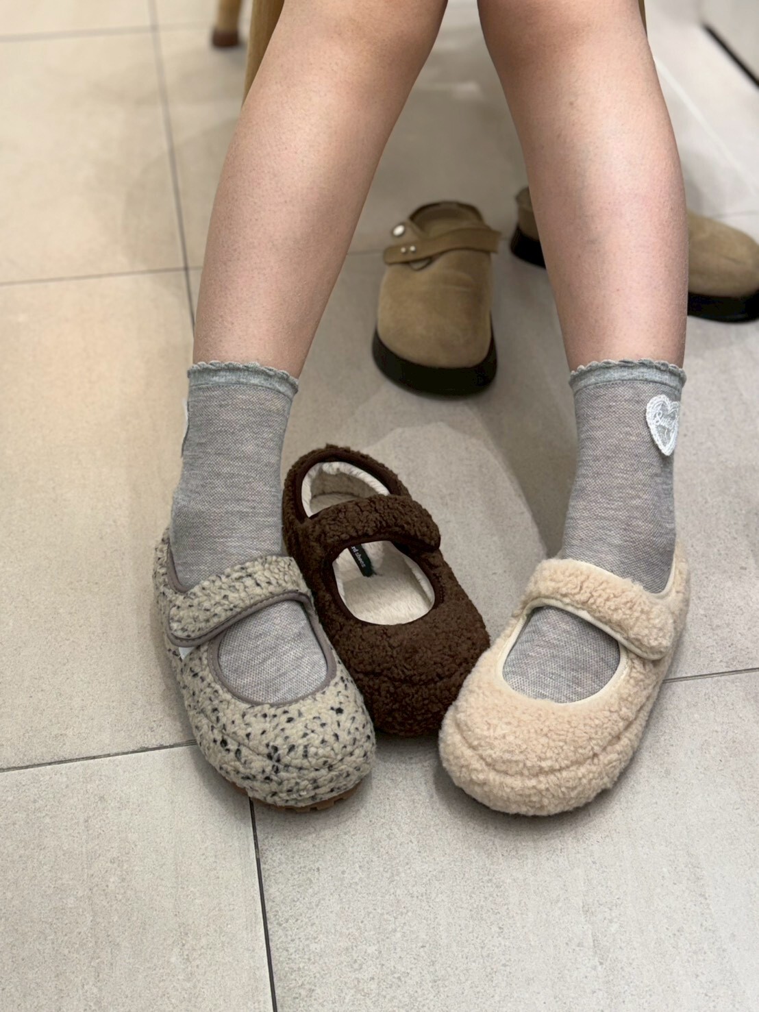 SH5215 絨毛防滑底瑪麗珍鞋 *足碼*