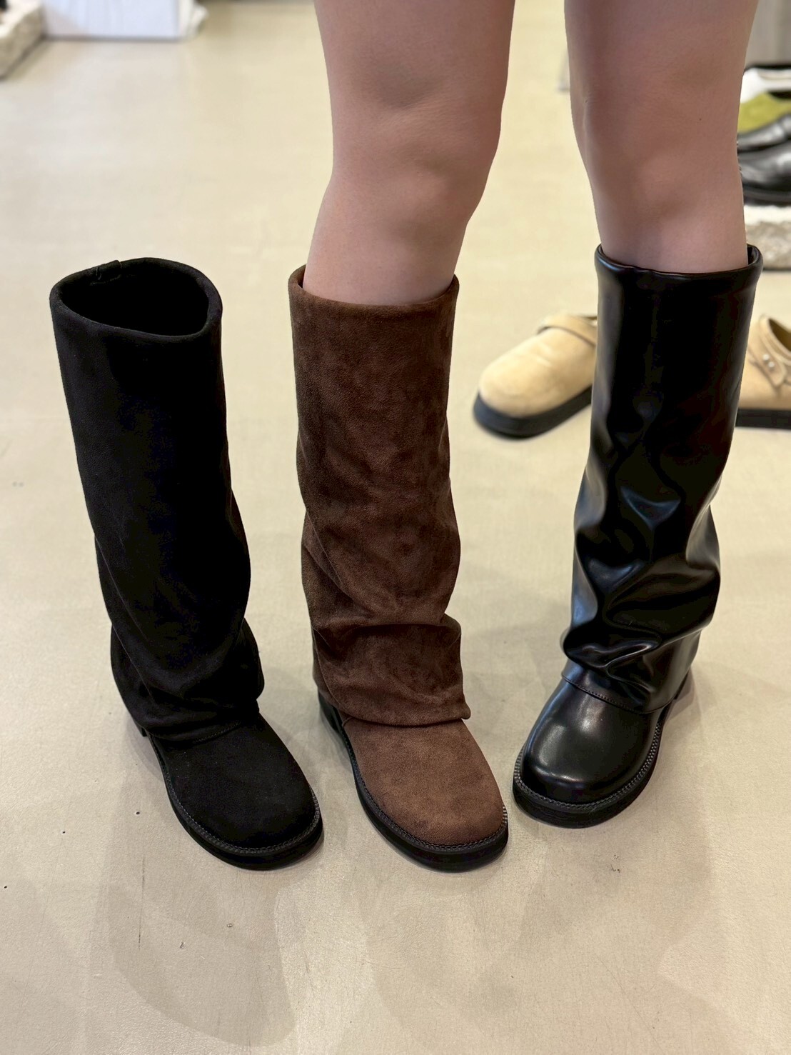 SH5219 黑色PU皮革高筒堆堆靴 *足碼*