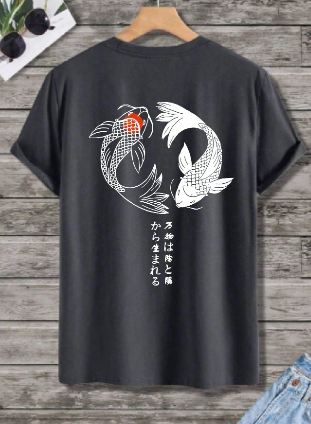 KADMAX大尺碼-大碼男圓領日式鯉魚印花短袖TEE〈KSMS2647〉