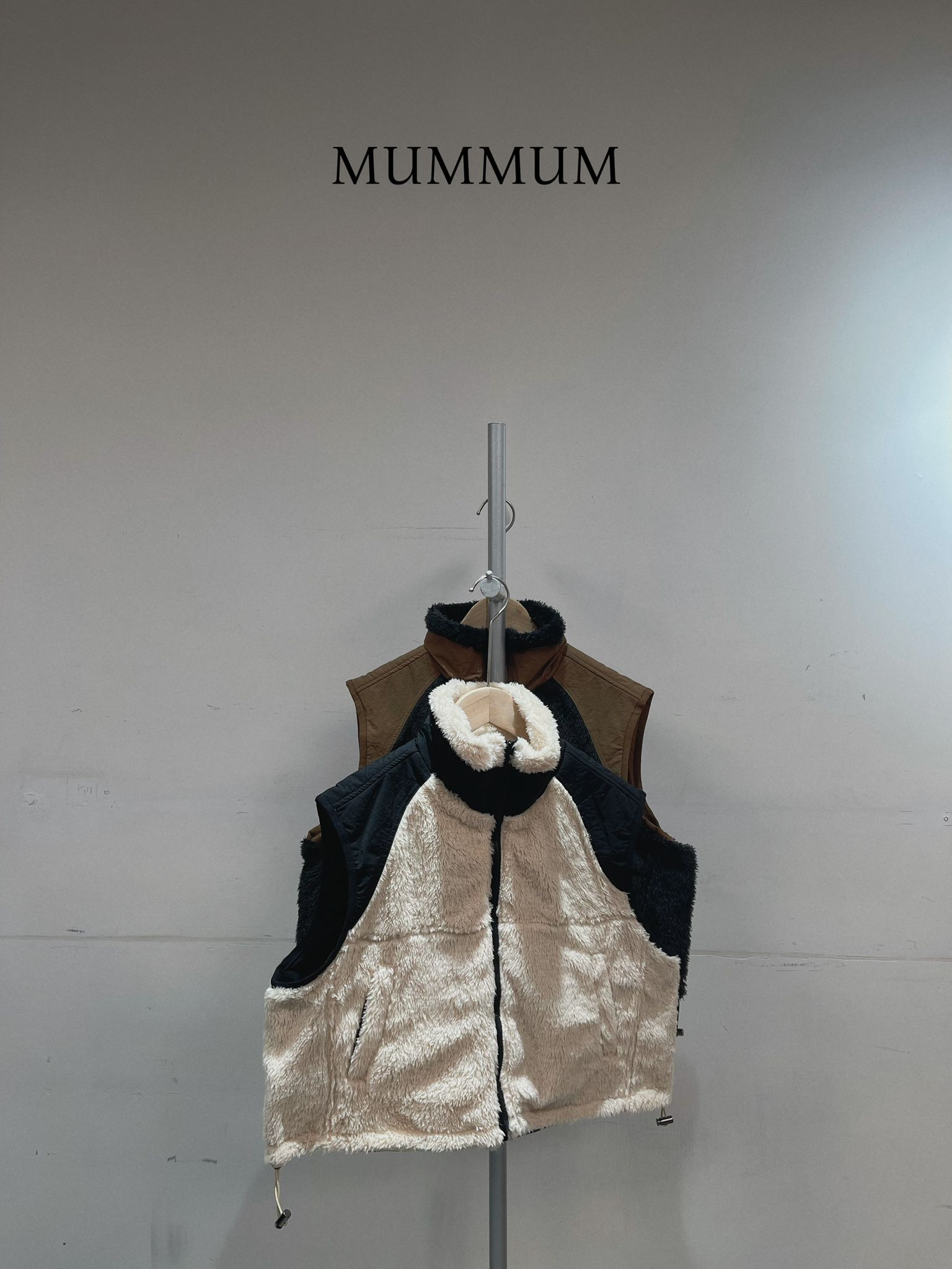 0212880a/型格運動毛毛領背心外套 46/46/21