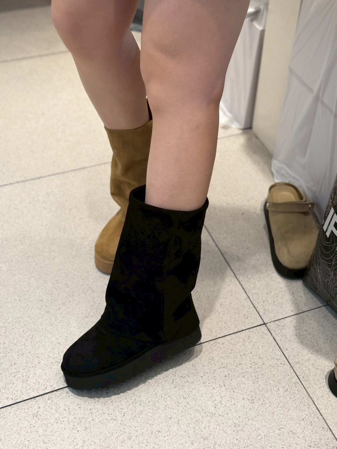 SH5231 中筒絨面襪套靴 *S/M/L碼*