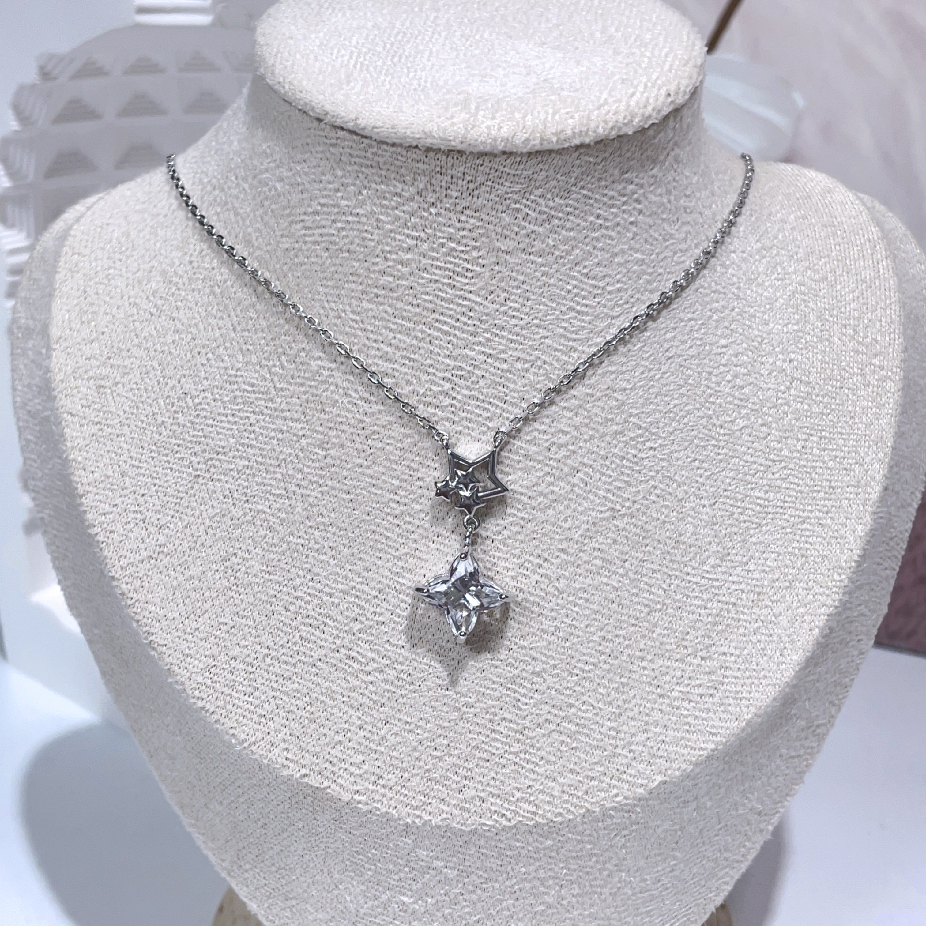 白水晶星星吊墜頸鏈 40-45cm