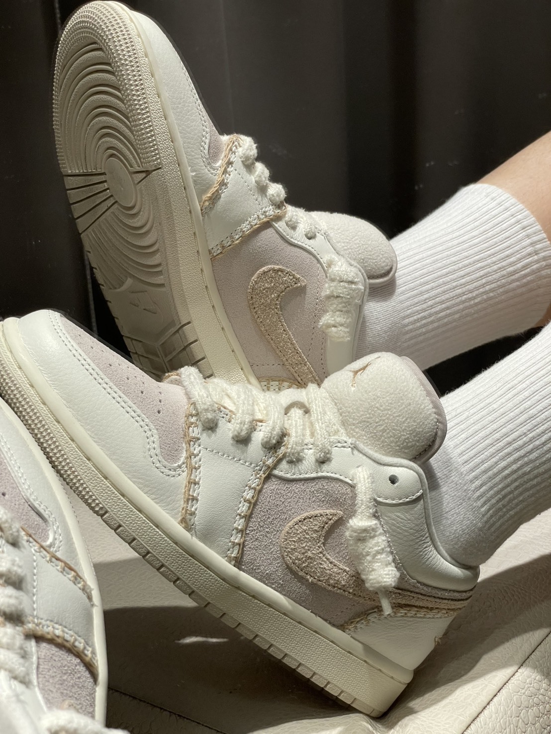 【官網限定】Jordan 1 Low SE "Cozy Girl" 杏仁奶 女鞋男段 HV4268-120 XI