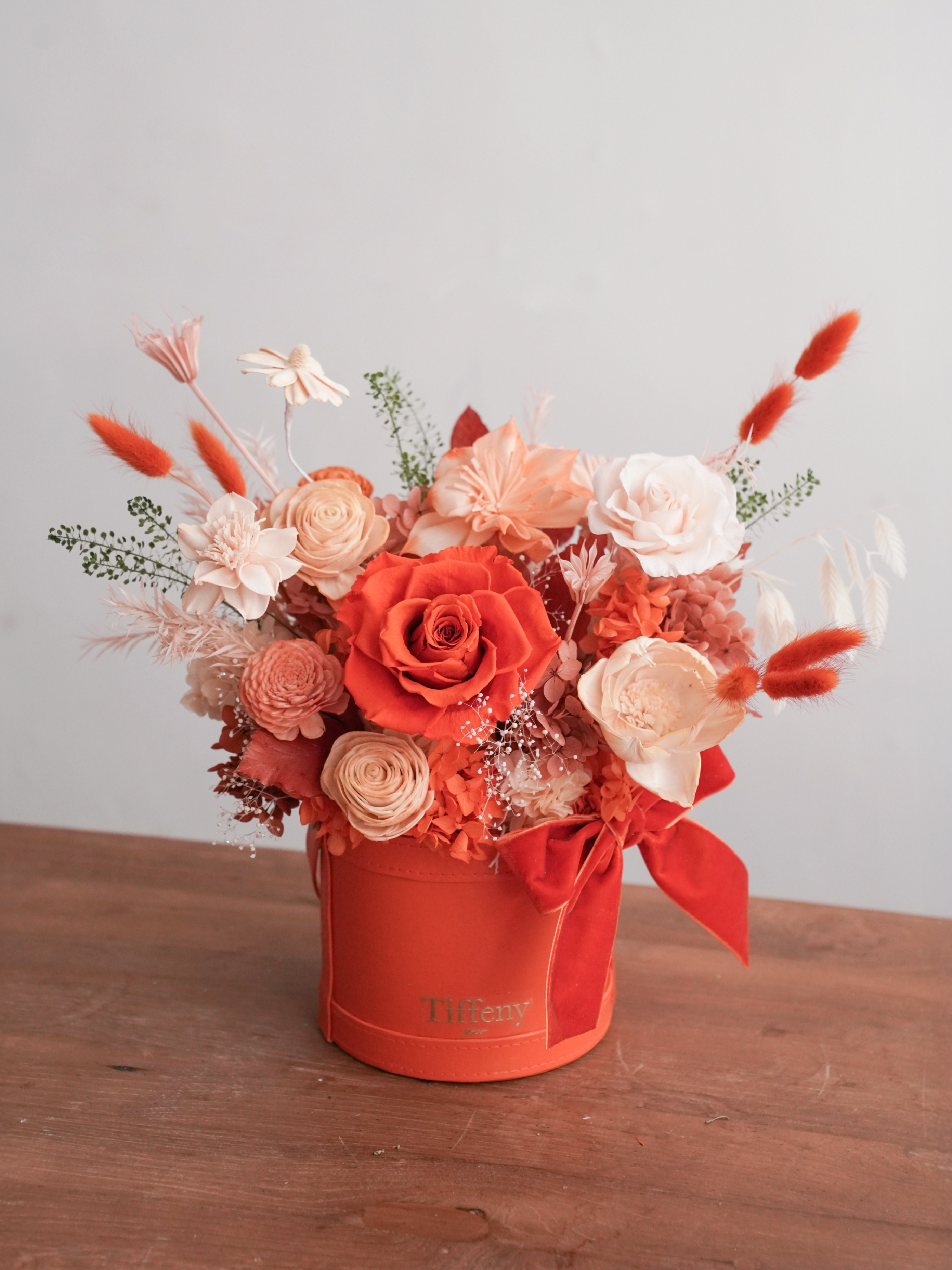 Leather Classic Leather Preserved Dried Flower Pot - Opening Flower Gift
