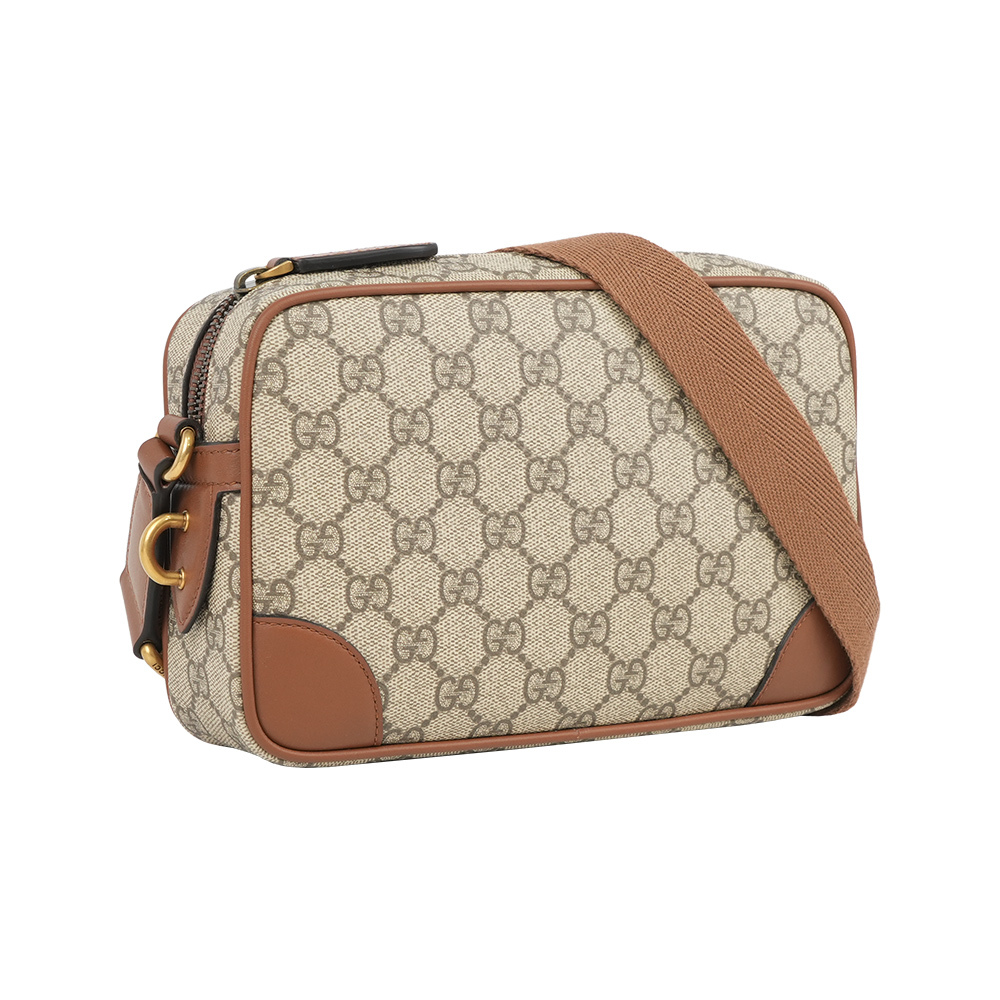 【GUCCI】GG Emblem 迷你拉鍊斜背包(烏木/深棕色)