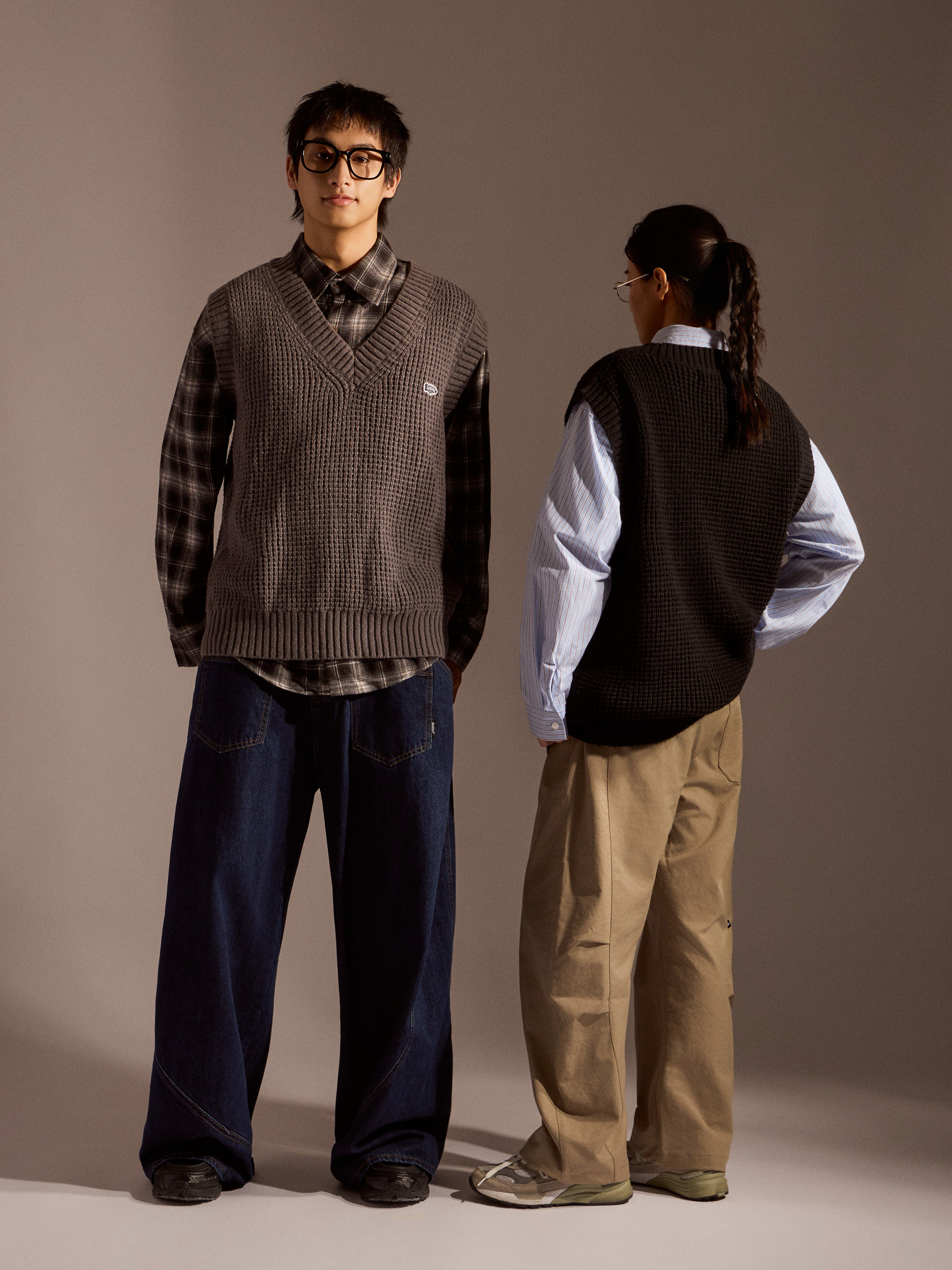 懶學長 LOGO 針織背心