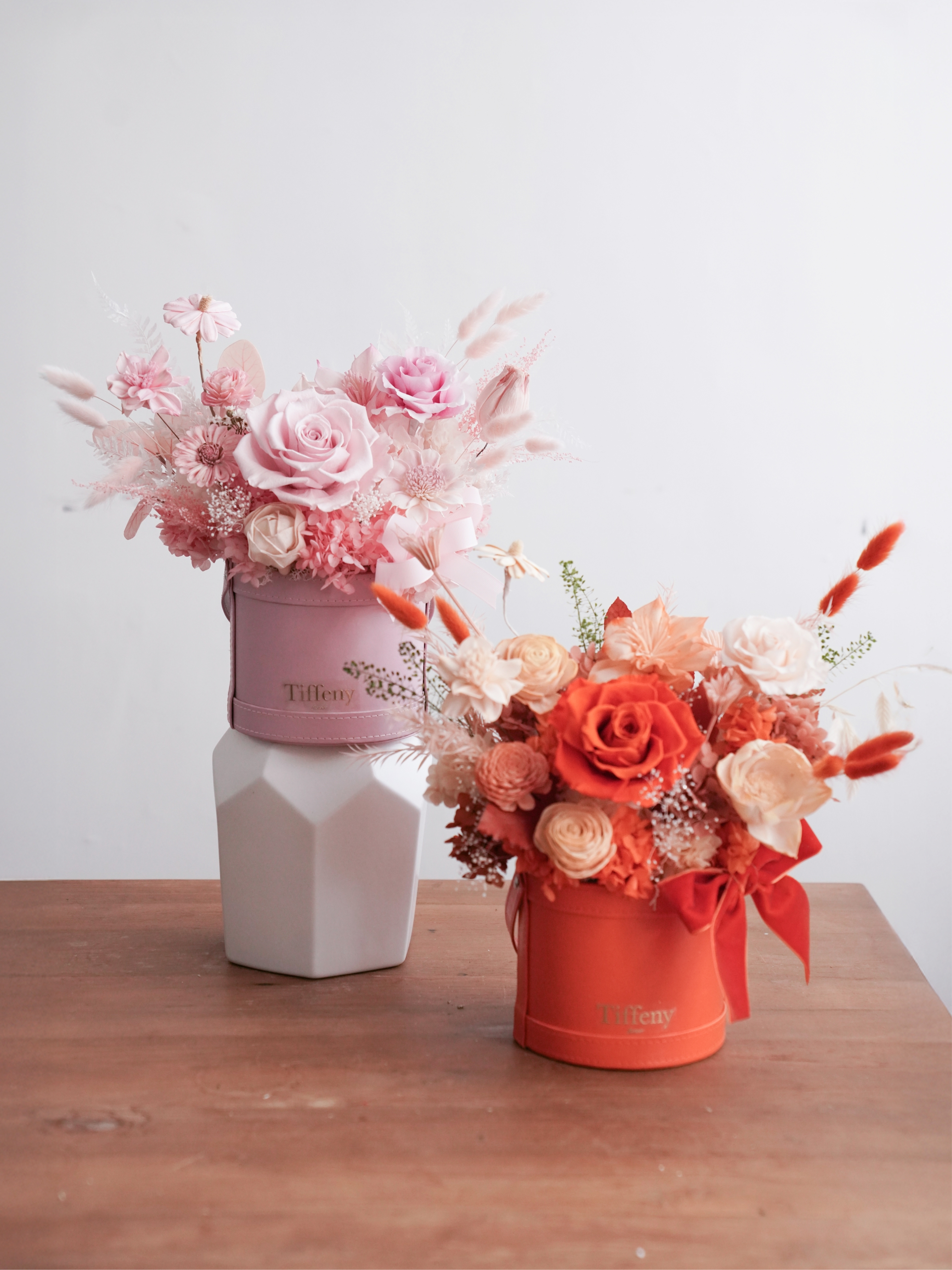 Leather Classic Leather Preserved Dried Flower Pot - Opening Flower Gift