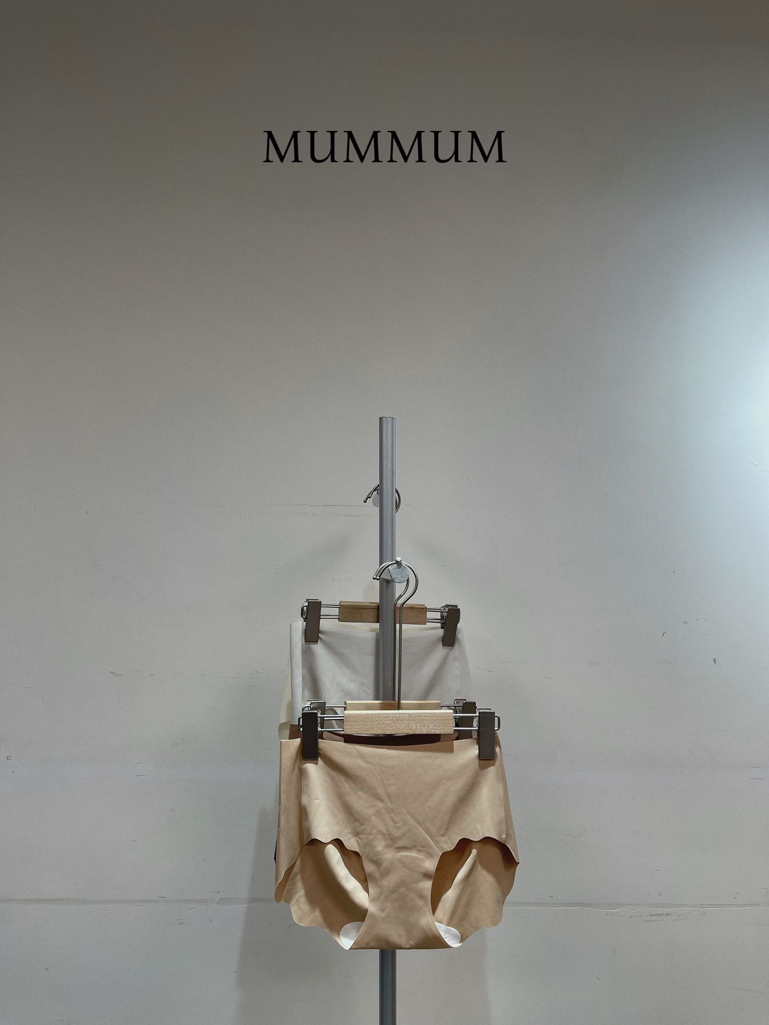 ac878a/輕薄絲滑質地內褲