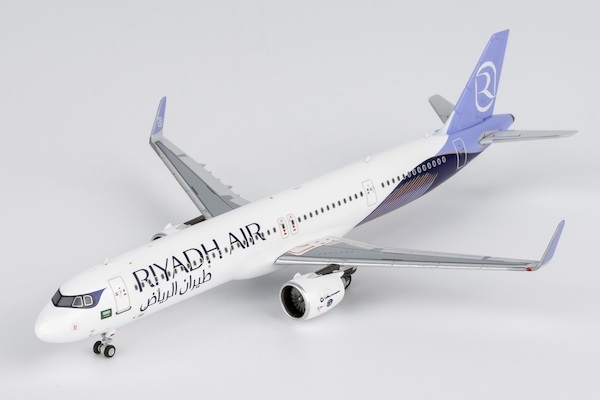 NG model 1/400 利雅德航空 A321XLR F-WWBZ 原廠 XLR 原型機，塗有「利雅德航空」字樣