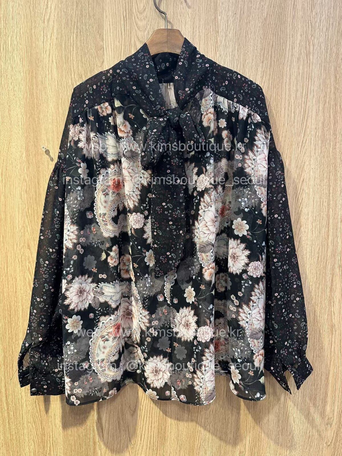 KM5202 印花點點雪紡恤衫