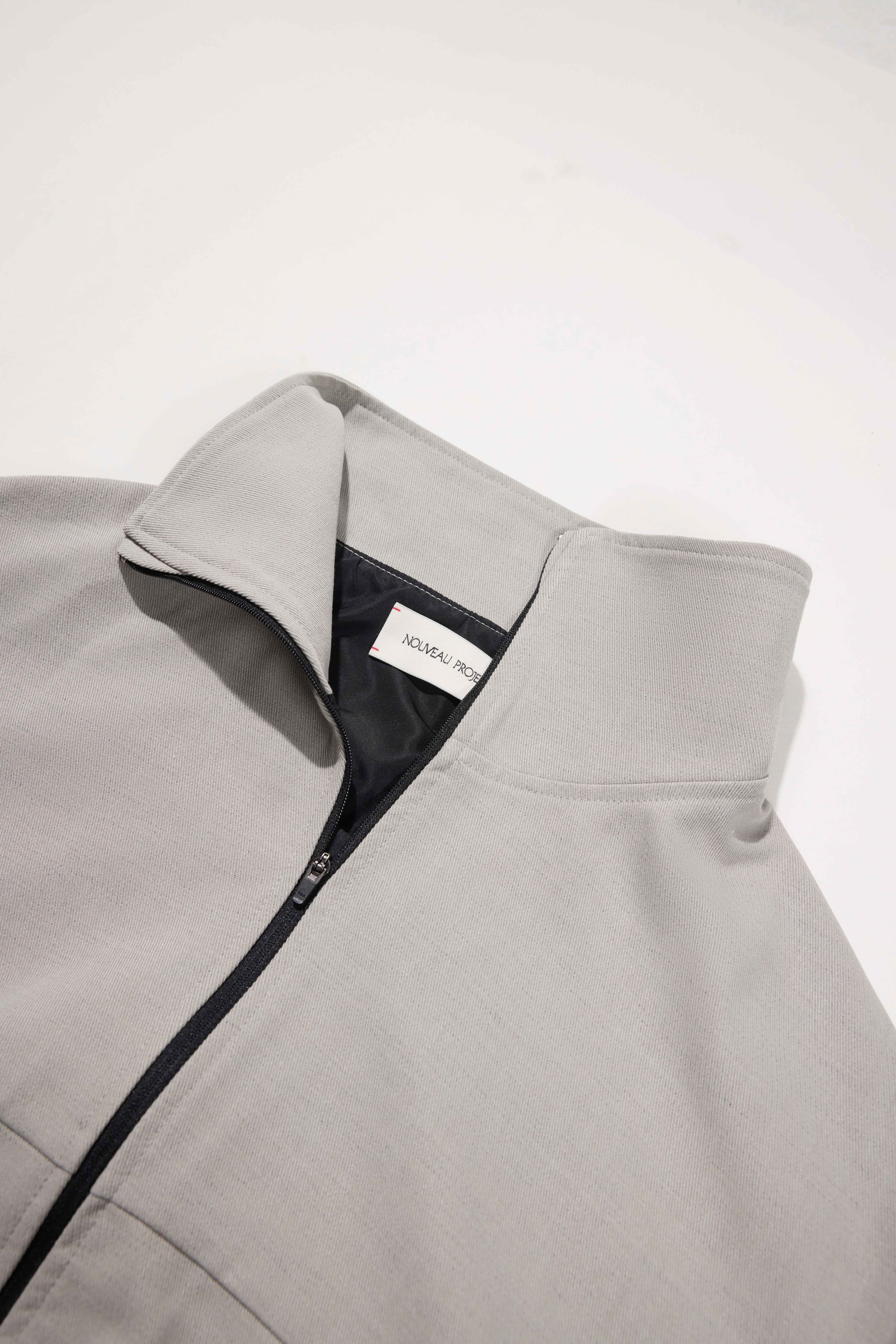 NOUVEAU PROJECT 淺米灰直條夾克