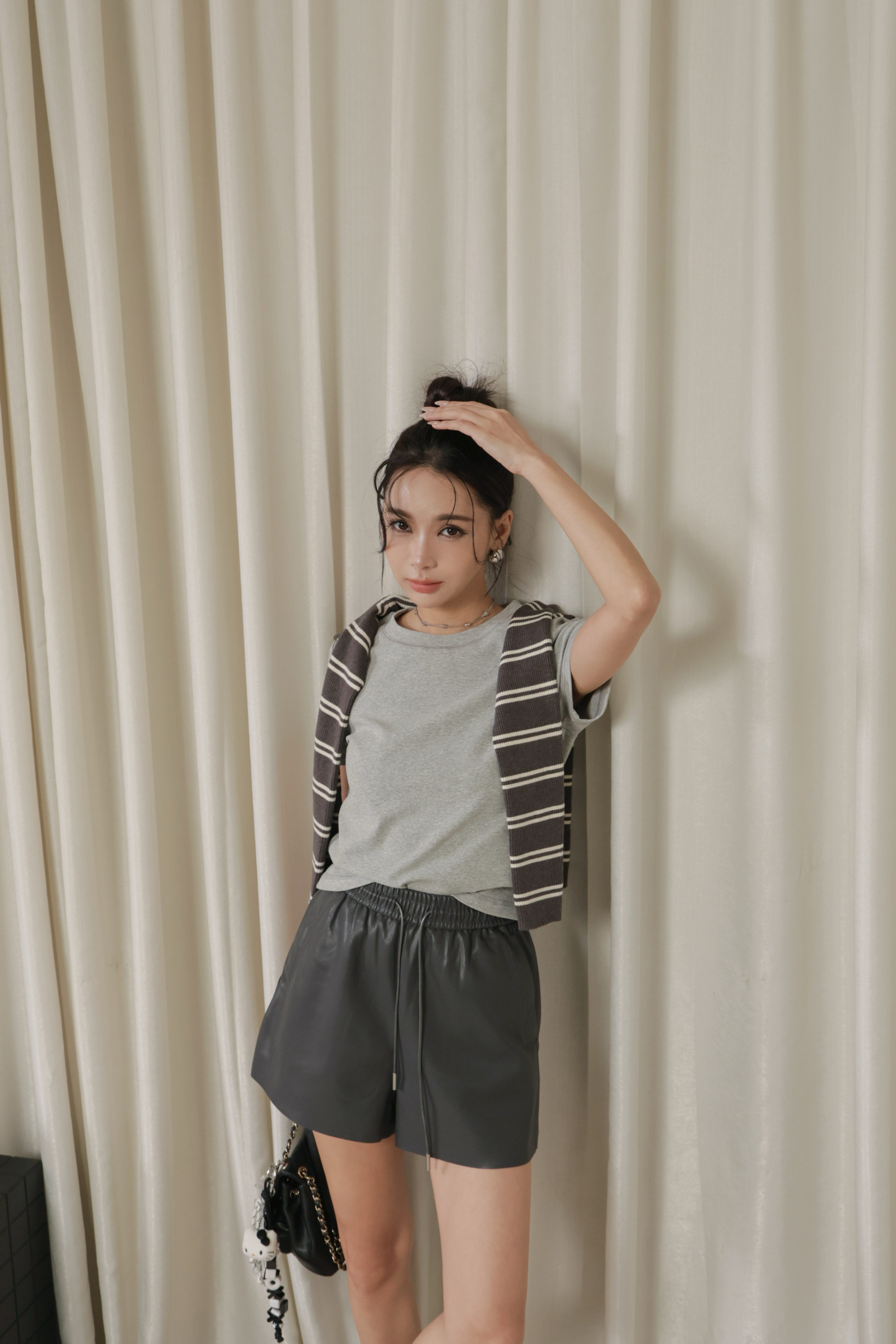 （現貨）厚磅素面短T N26