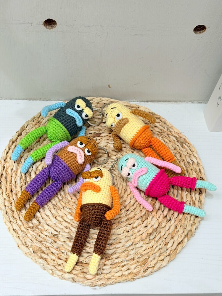 『桃色』瘦瘦比奇堡居民吊飾-4號(腳顏色為主)