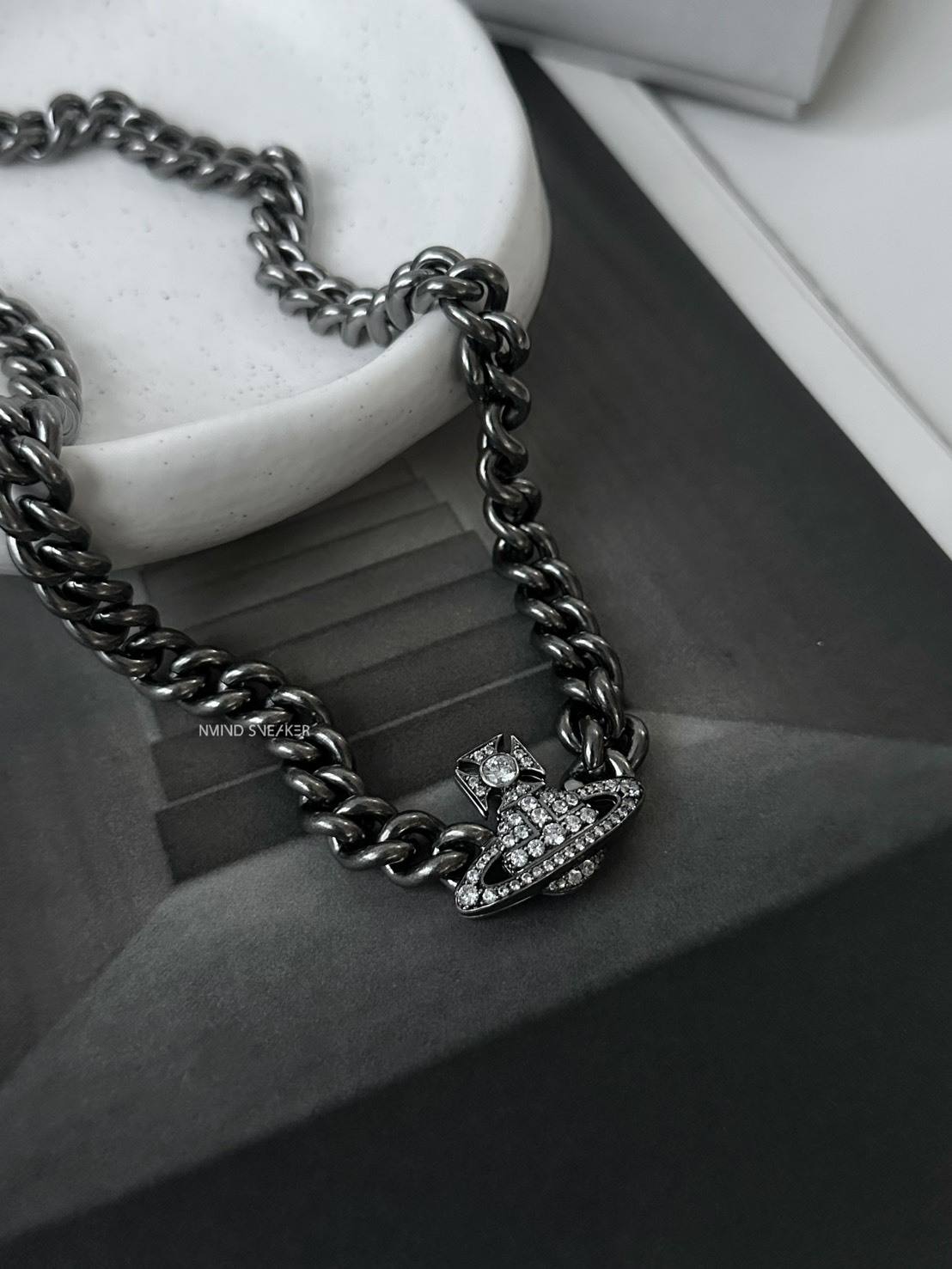 <快速出貨> Vivienne Westwood Man. Graziella 滿鑽星球古巴項鍊 黑