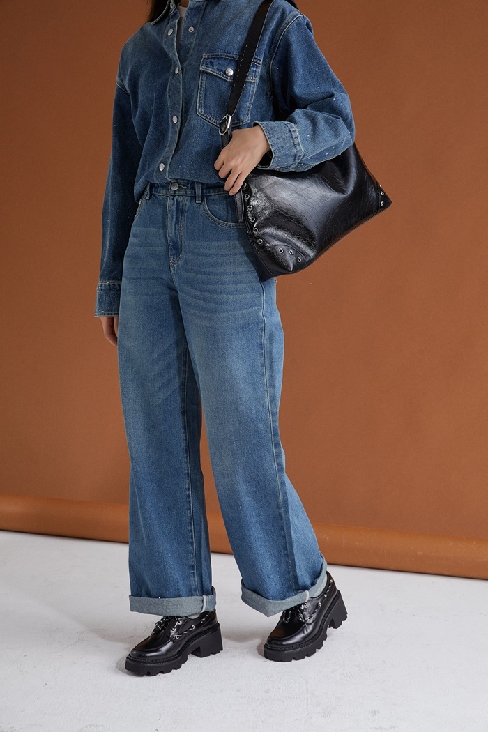 FLORENCE Crafted woven Shoulder Bag