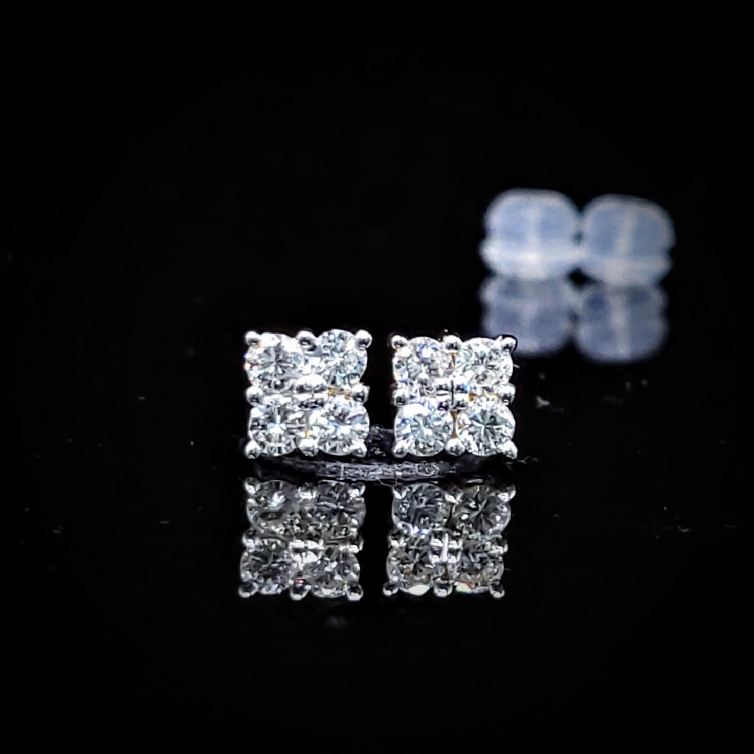 全新18K白金32份鑽石耳環