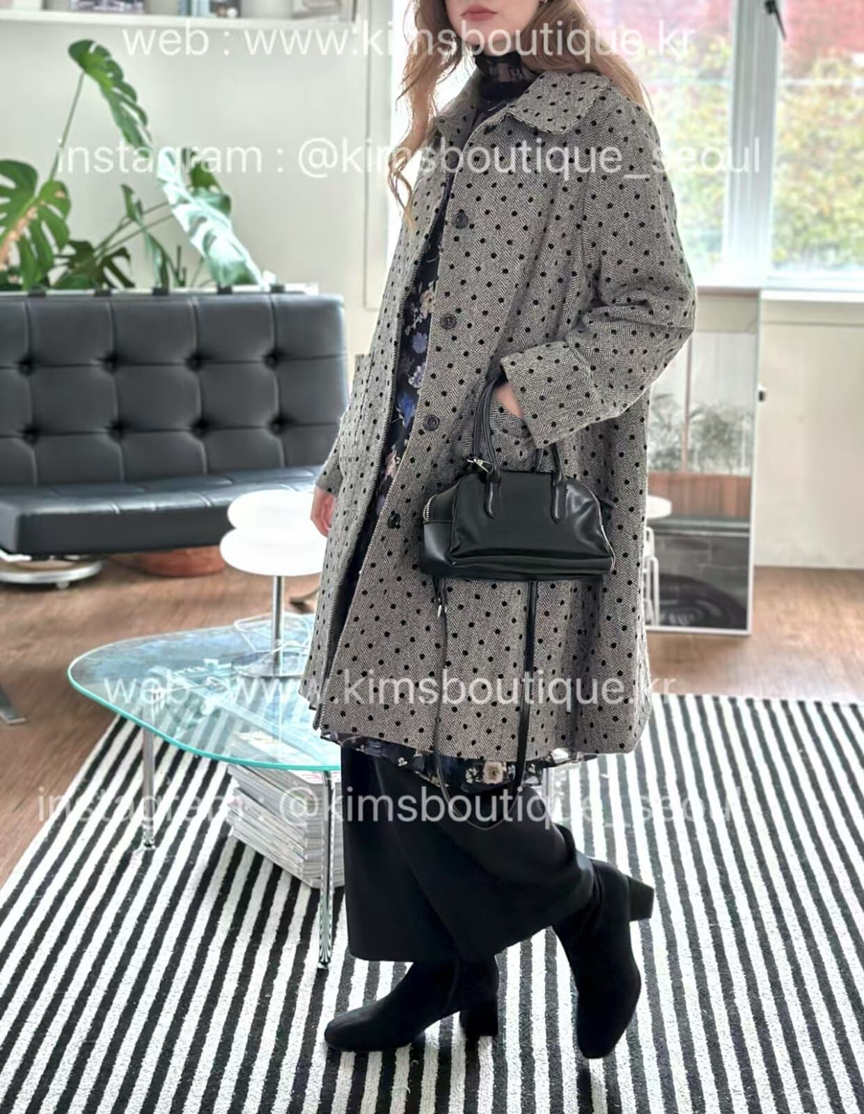 KM5212 植絨波點反領大衣