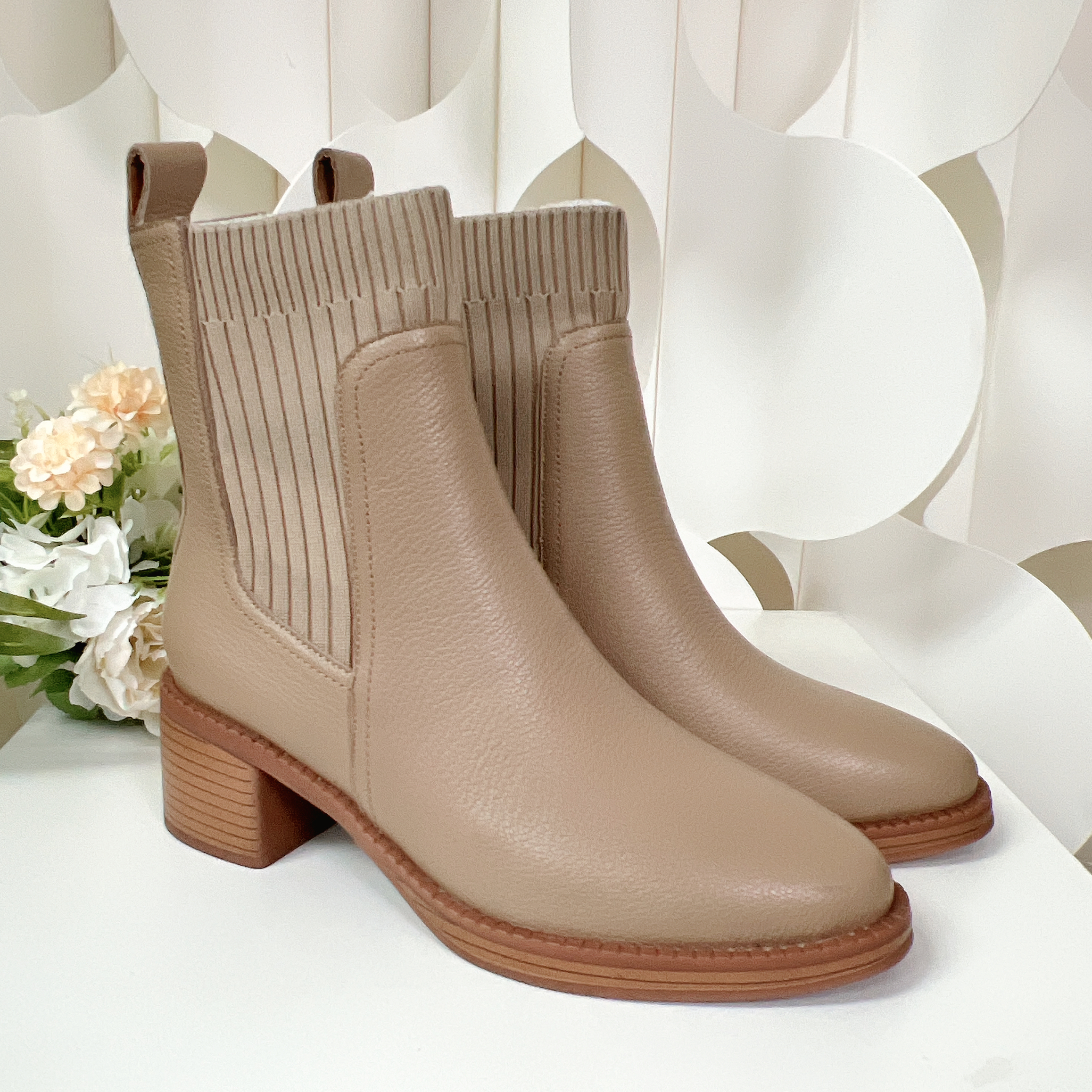 頭層羊皮皮革短靴(正常碼)(後高2吋)(35-40)906-19 #2511clo