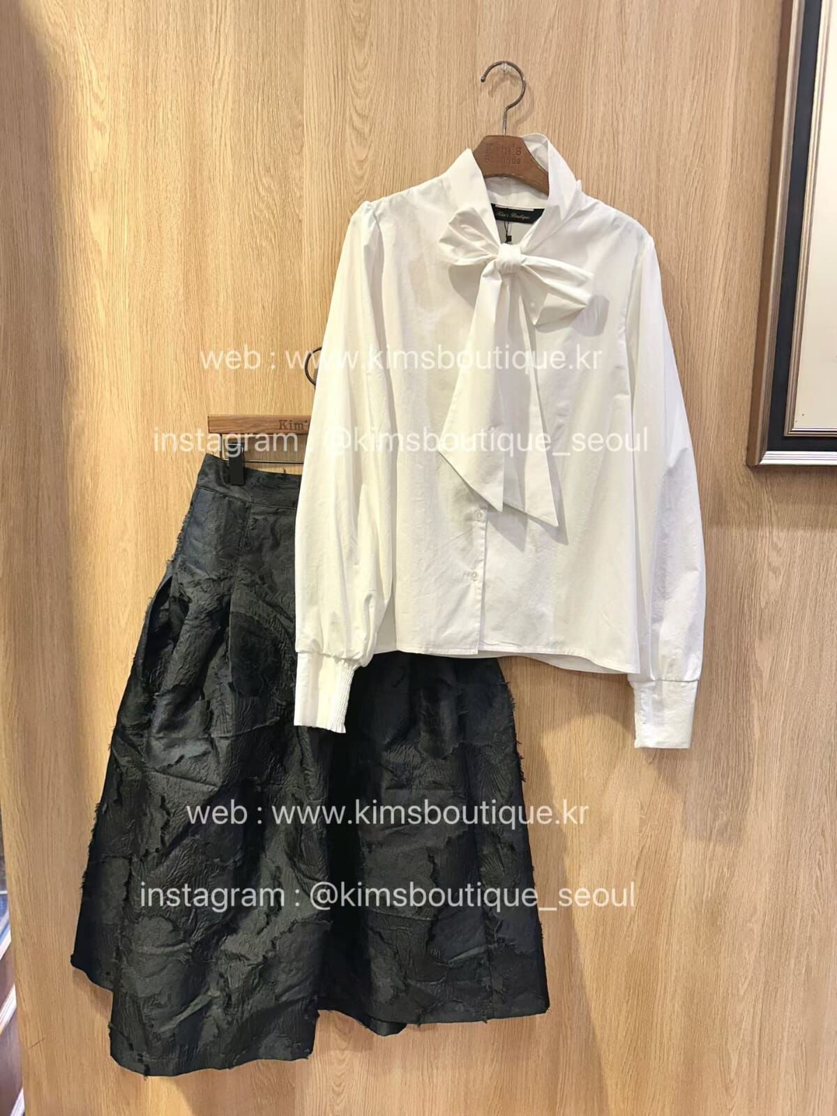 KM5220 黑色紋理感半裙