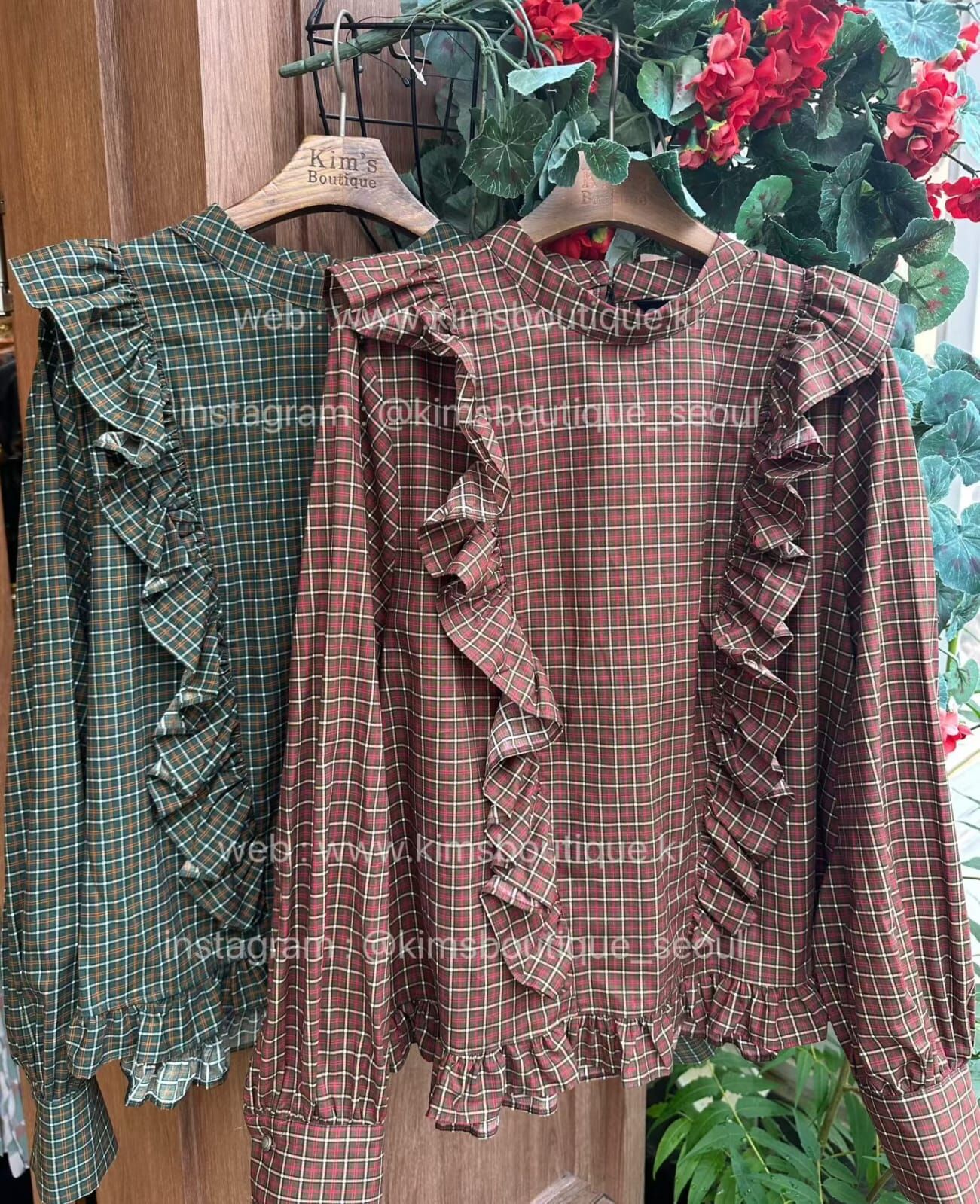 KM5230 聖誕荷葉邊格子上衣