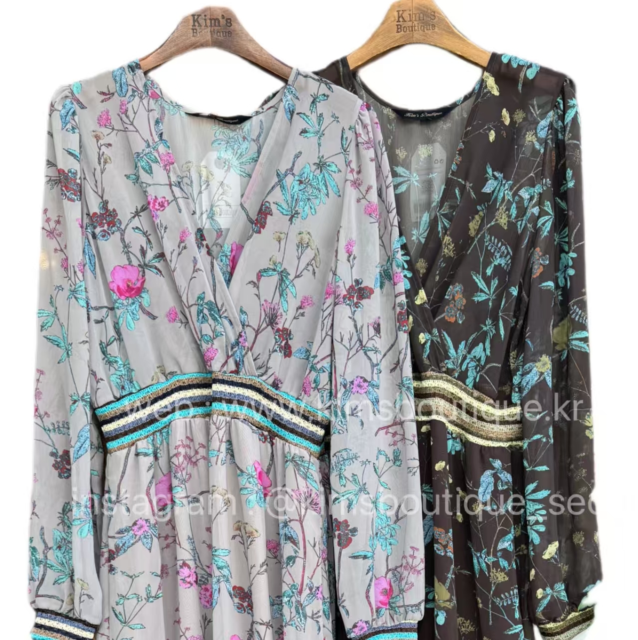 KM5233 交叉v領花花拼色連身裙