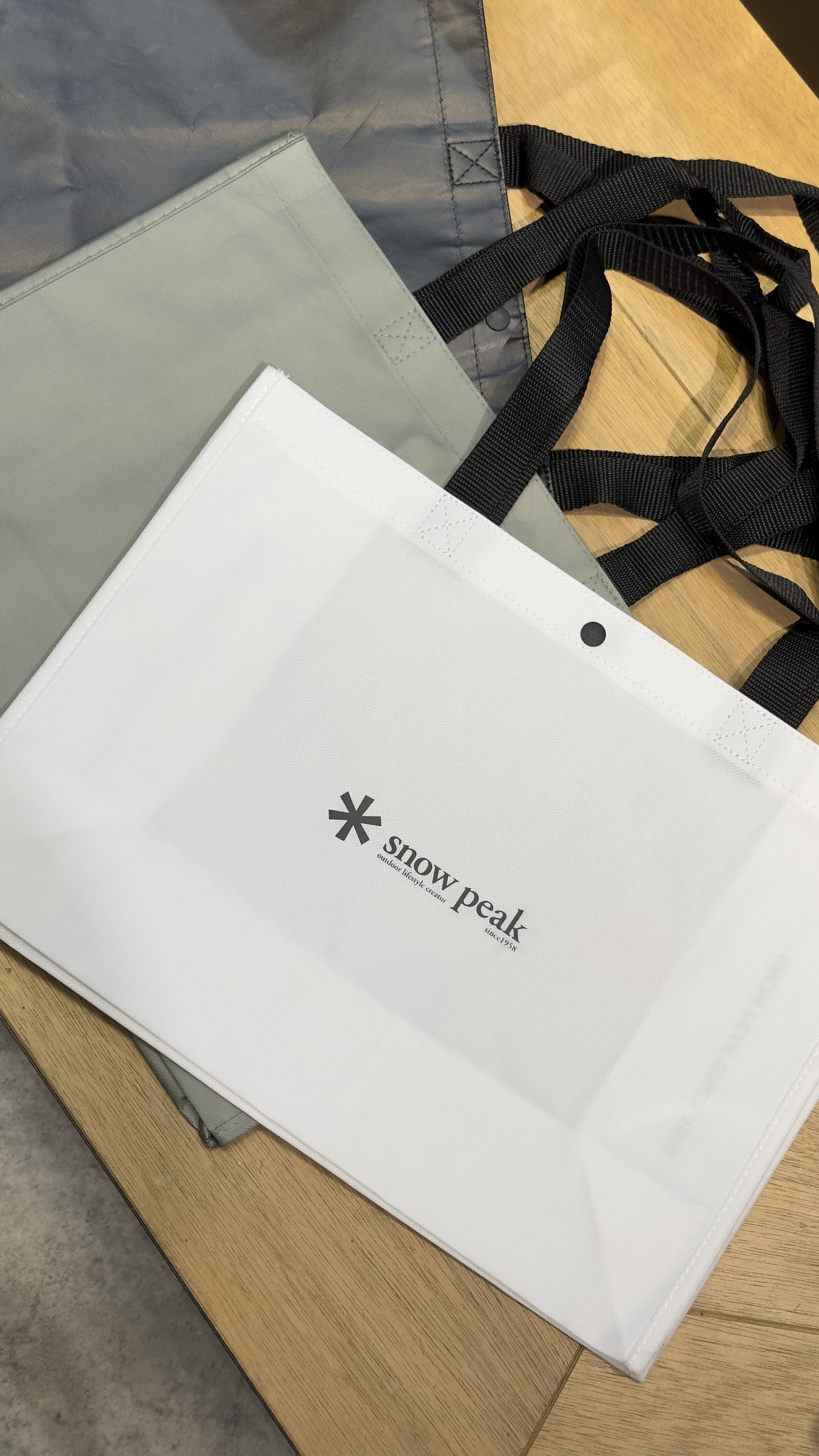 【現貨】snow peak 扣式環保購物袋 黑/白/綠