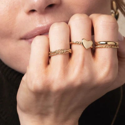 1WK0708-314 WAEKURA Ring Sacha Simple Gold (A-LX-E)