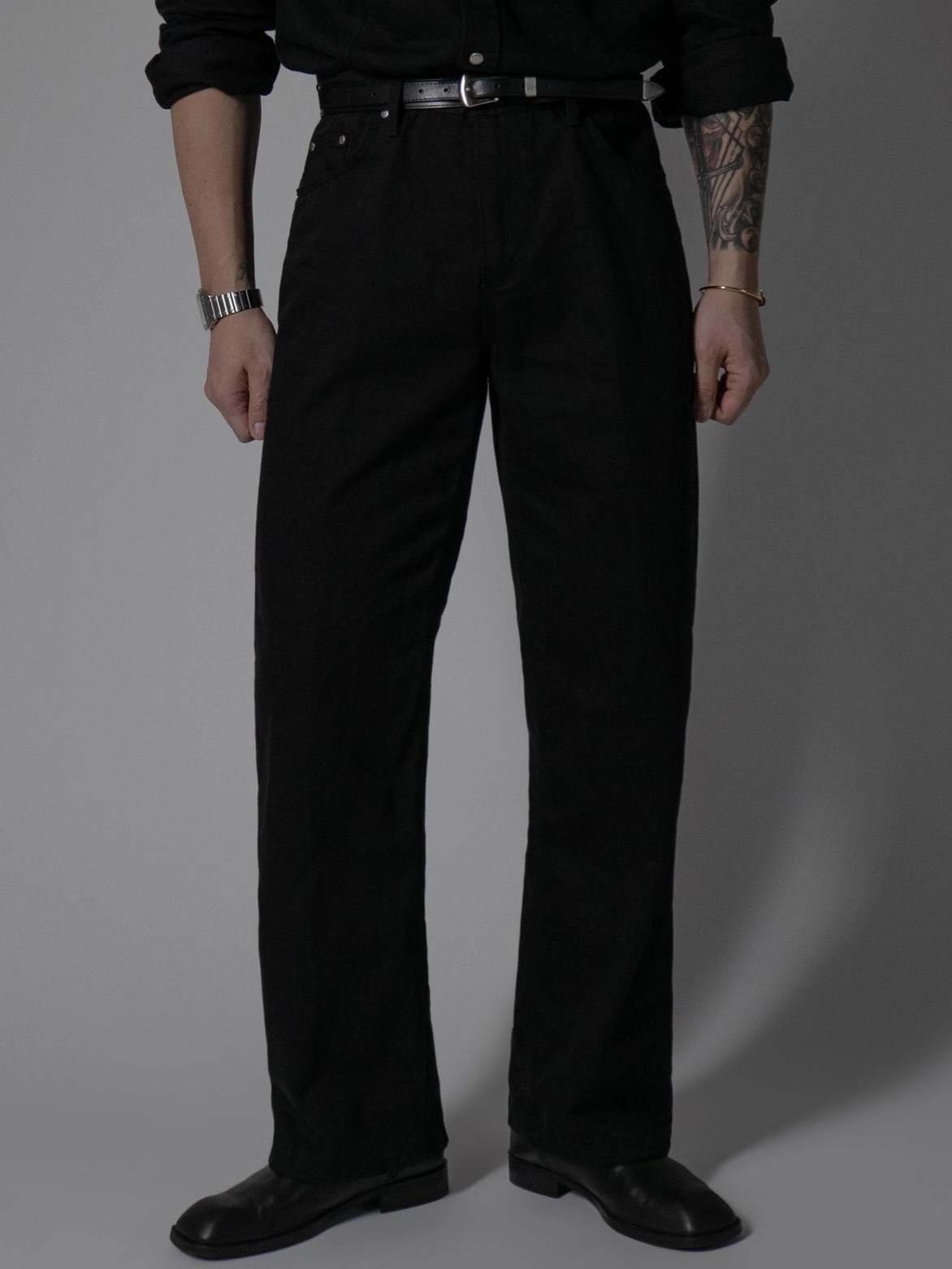 Cove 腰帶牛仔褲