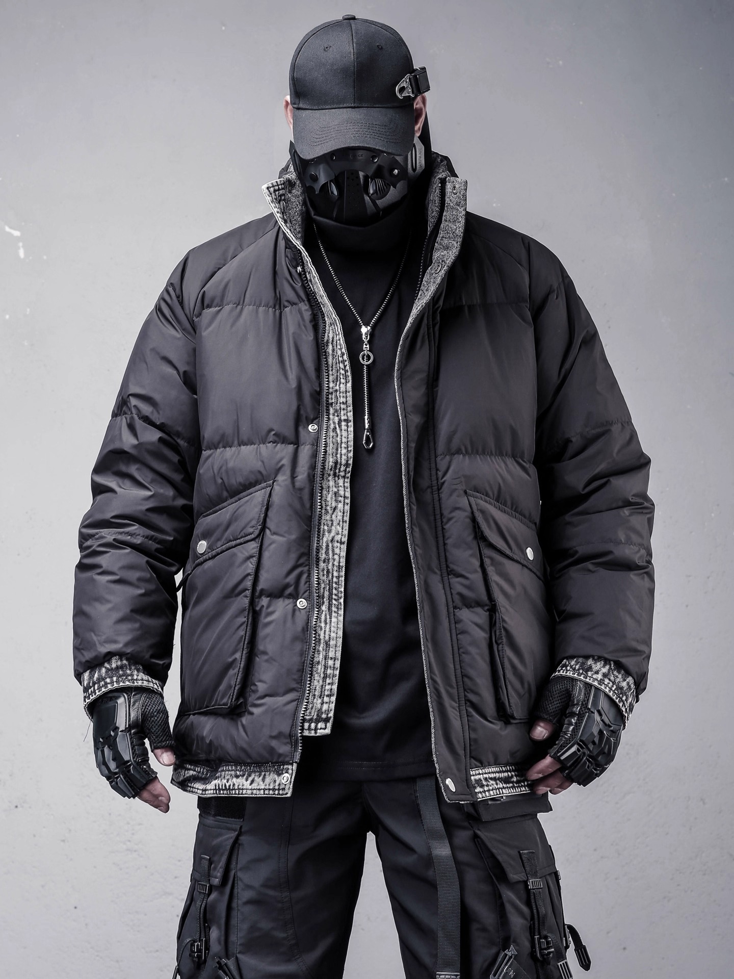 𝙏𝙀𝘾𝙃𝙒𝙀𝘼𝙍 暗黑機能假兩件拼接立領羽絨外套