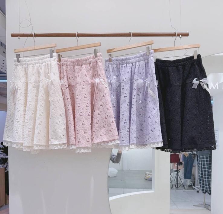 M63 腰24-38 hip 54 長22 $429. 裙款