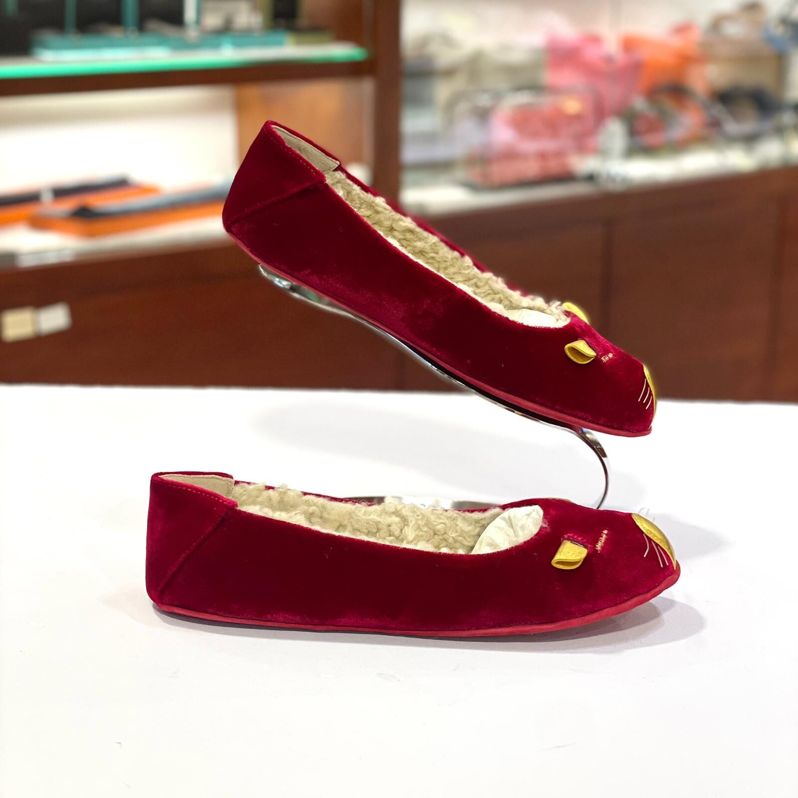 只有35碼~超級筍價!!! 全新MARC JACOBS芭蕾平底鞋 酒紅色天鵝絨貓咪 #香榭站正品