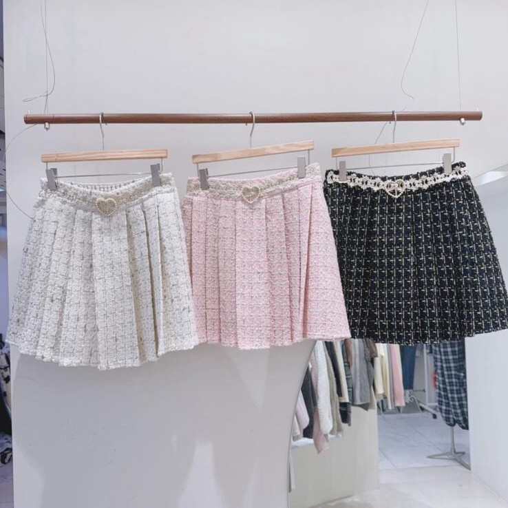 M68 裙褲 腰24-36 Hip 46 長16 $409