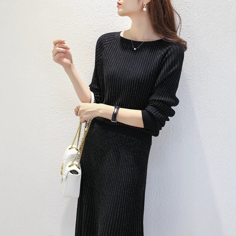 平領細金絲針織洋裝套裝 黑色