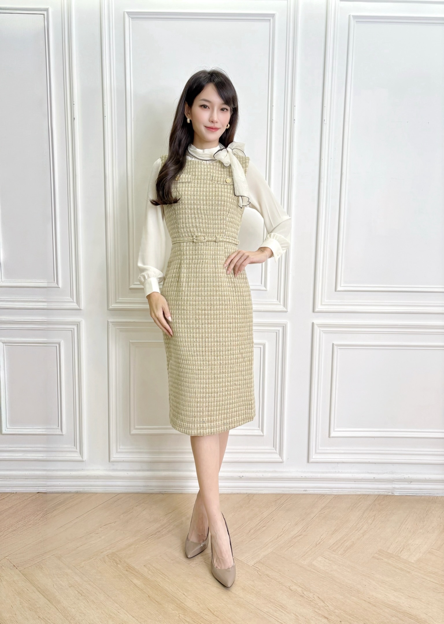 (高雅質感)毛呢格紋腰身洋