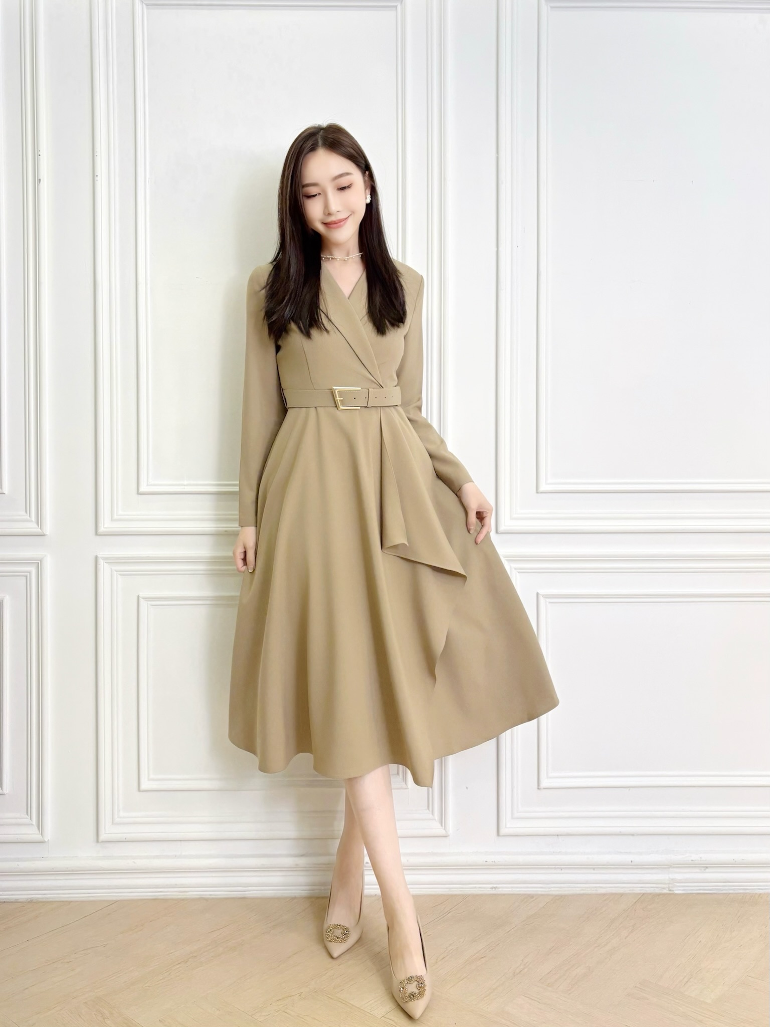 方金釦不規則裙擺傘洋