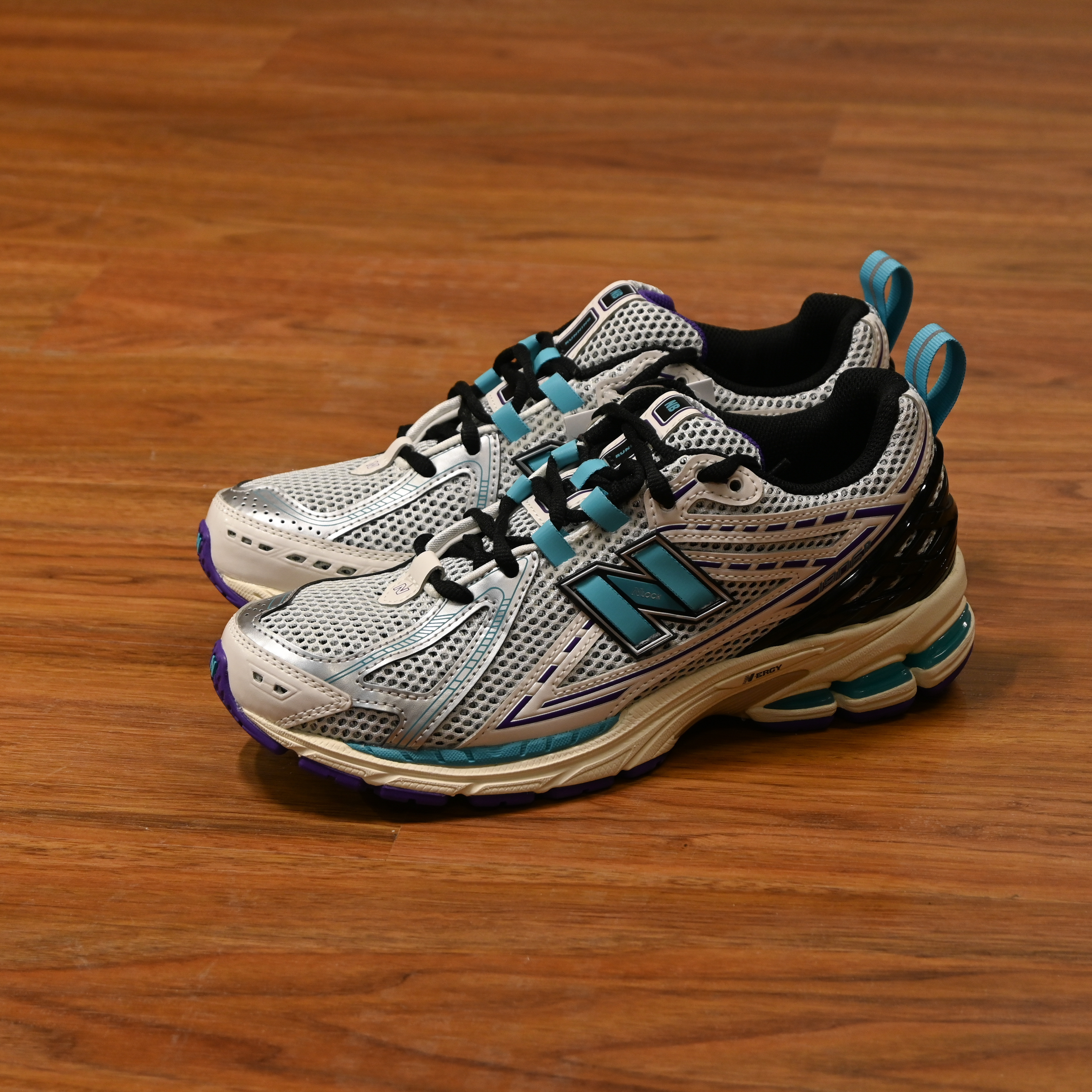 New Balance M1906RCF