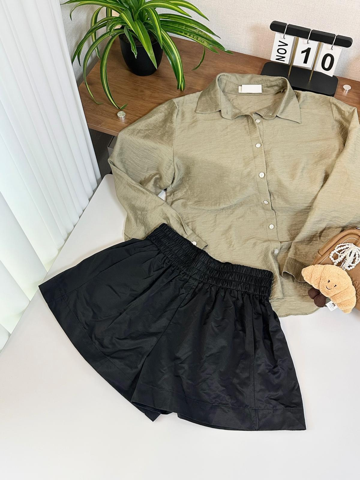 全橡筋腰休閒短褲(黑色)