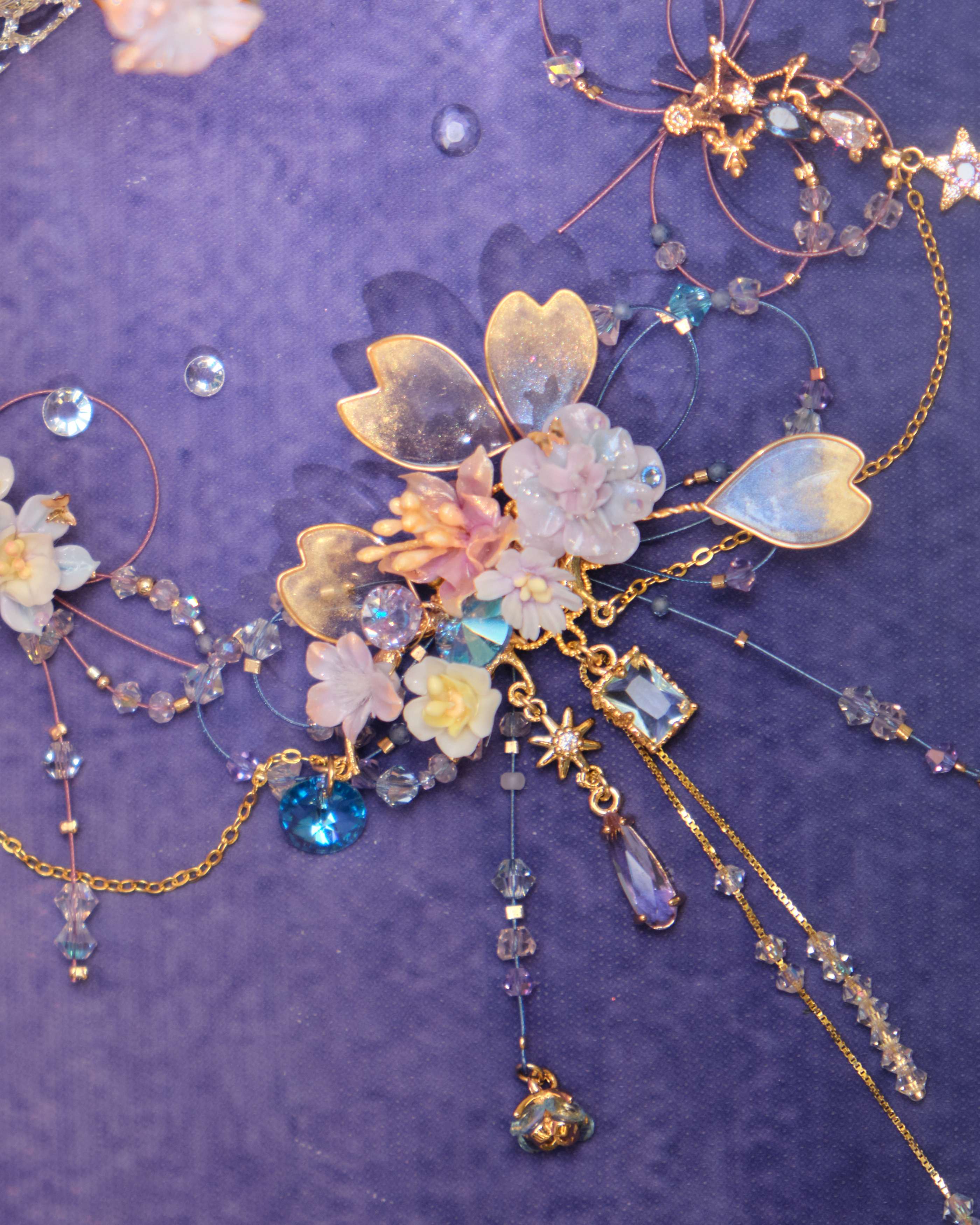 Meteor Flow  Drip Petal Wired 3D Necklace