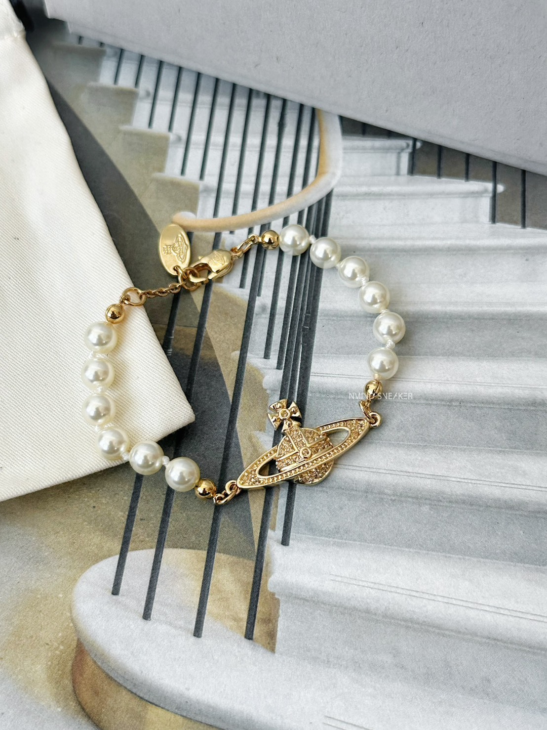 <聖誕快樂✨> Vivienne Westwood 滿鑽星球珍珠手鍊 金