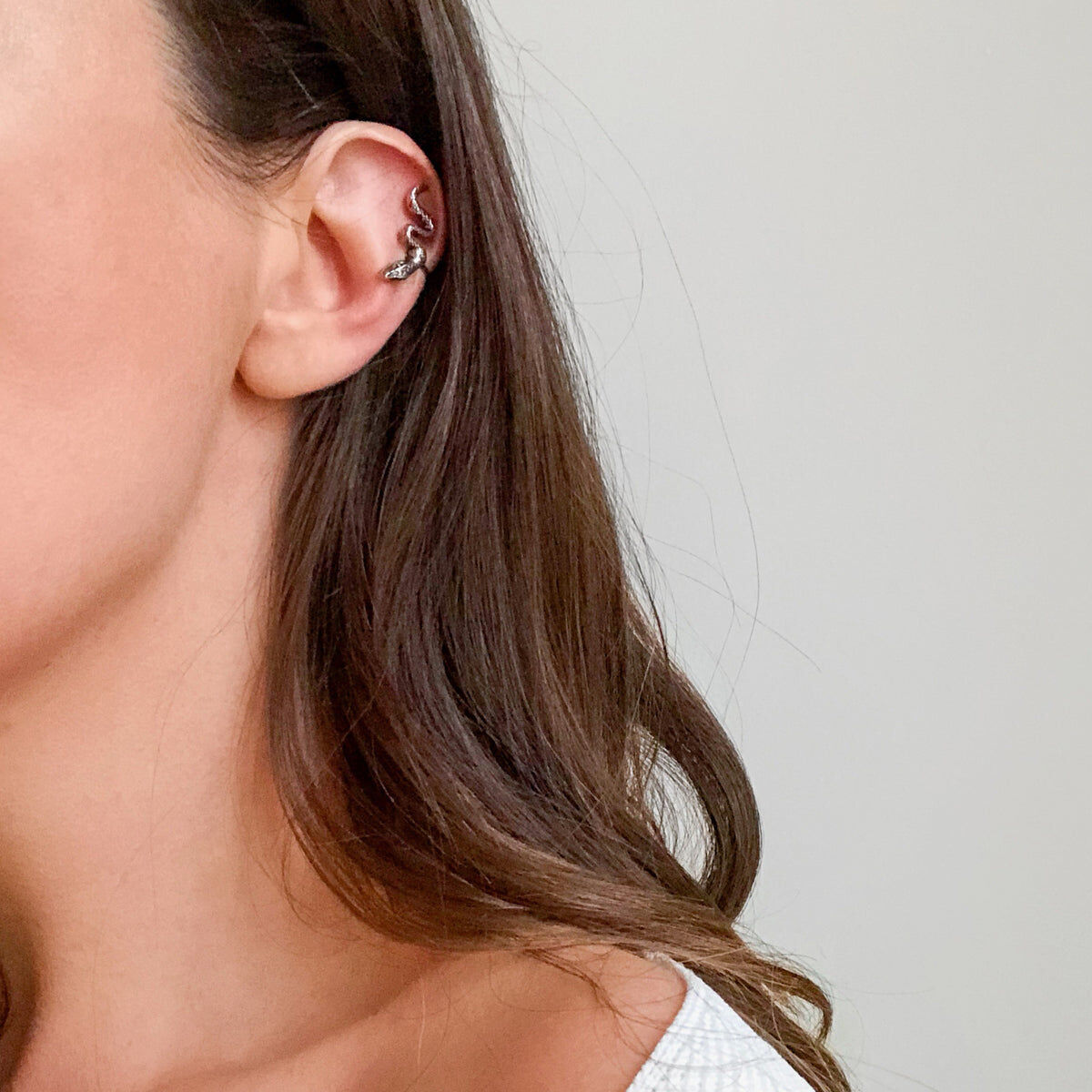 HELLES-BABY SNAKE耳夾