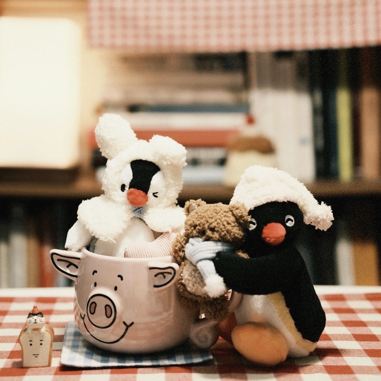 PINGU 企鵝家族 宅家系列 吊飾 絨毛玩具 PINGA