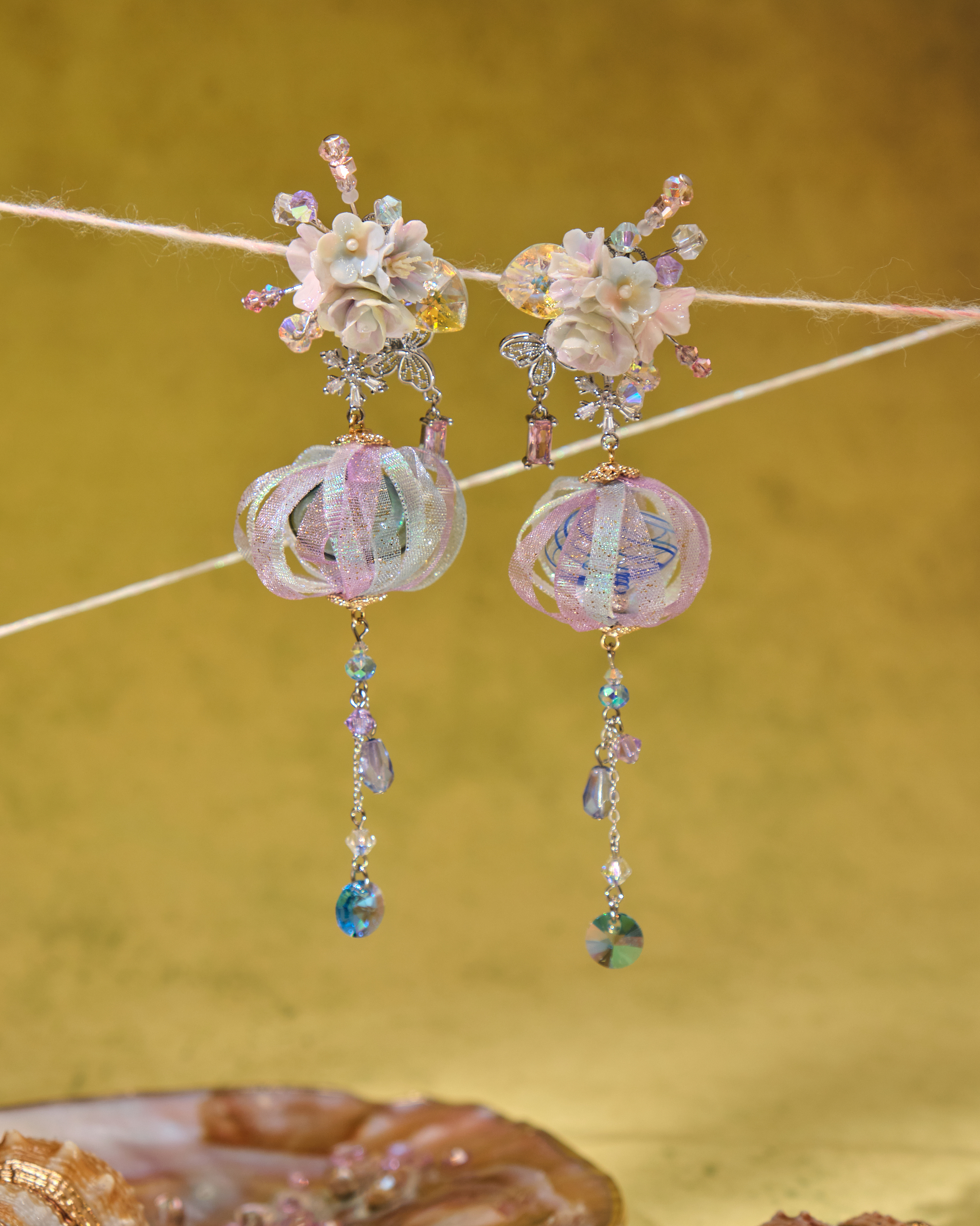 13045 Spinning Floral Orb Dreamy Crystal Ball S925 Earrings